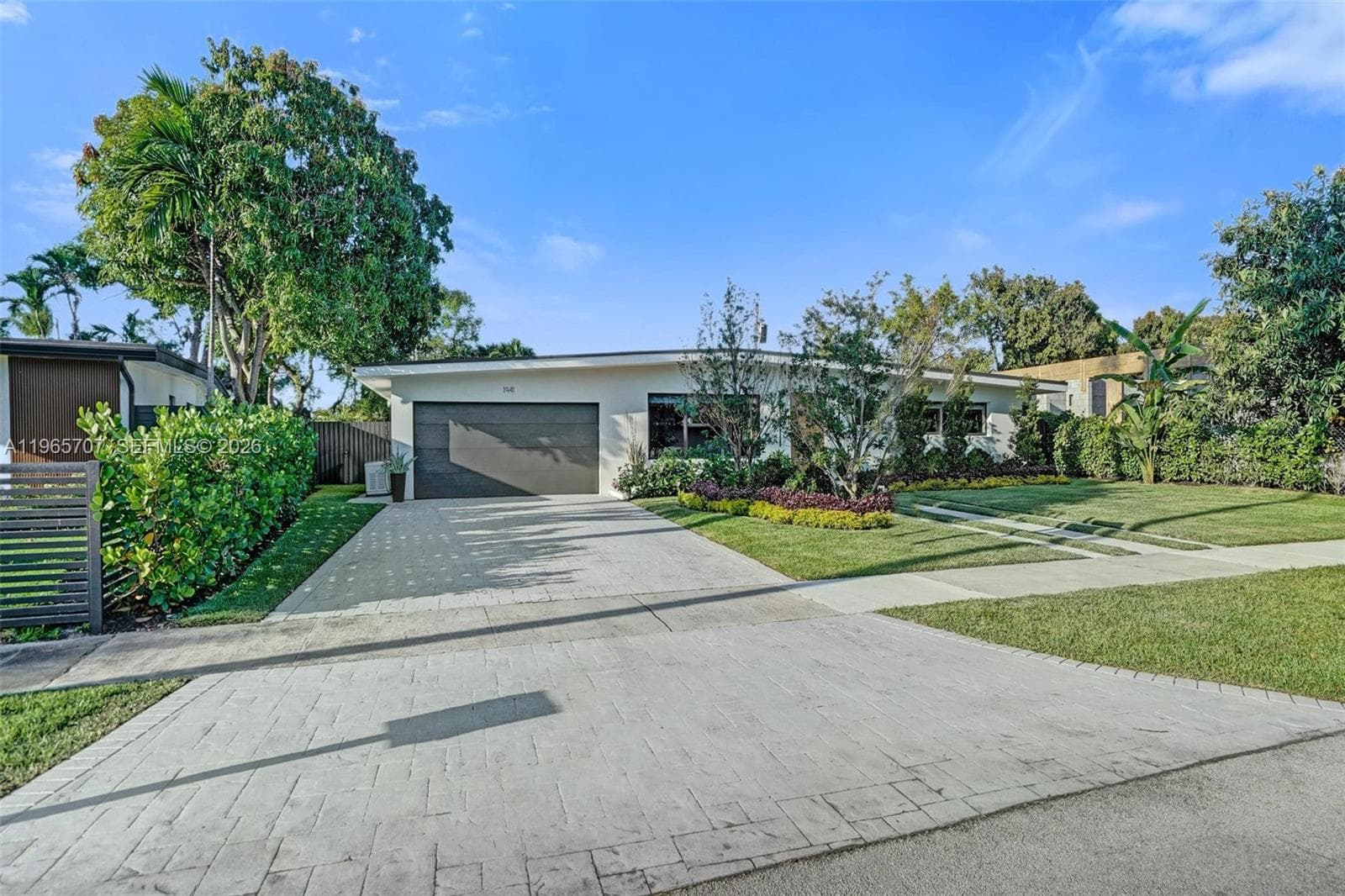 1941 NE 186th Dr, North Miami Beach FL 33179 — 3