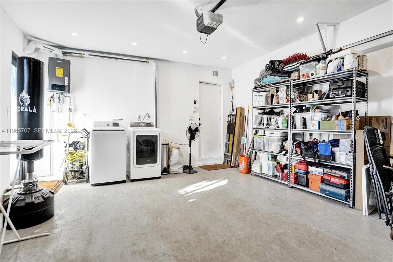 1941 NE 186th Dr, North Miami Beach FL 33179 — 41