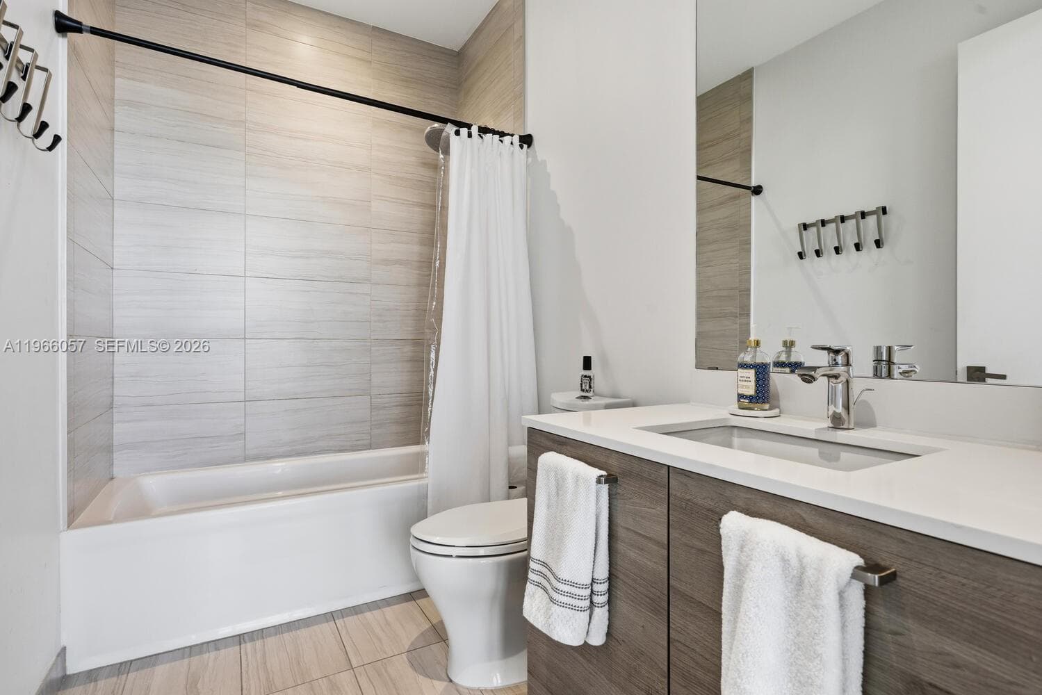 5500 Island Estates Dr # 1506, Aventura FL 33160 — 49