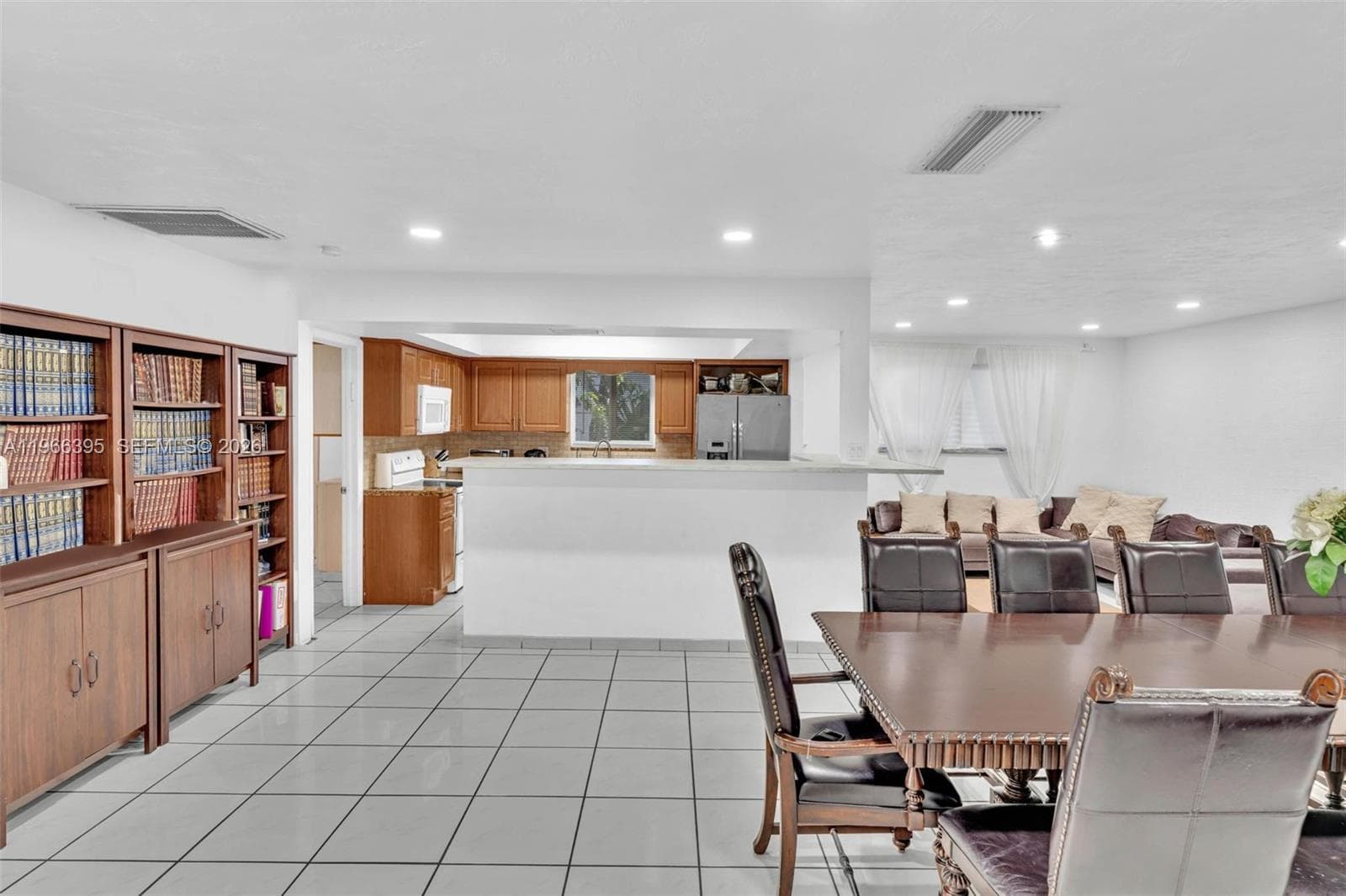 9524 Byron Ave, Surfside FL 33154 — 26