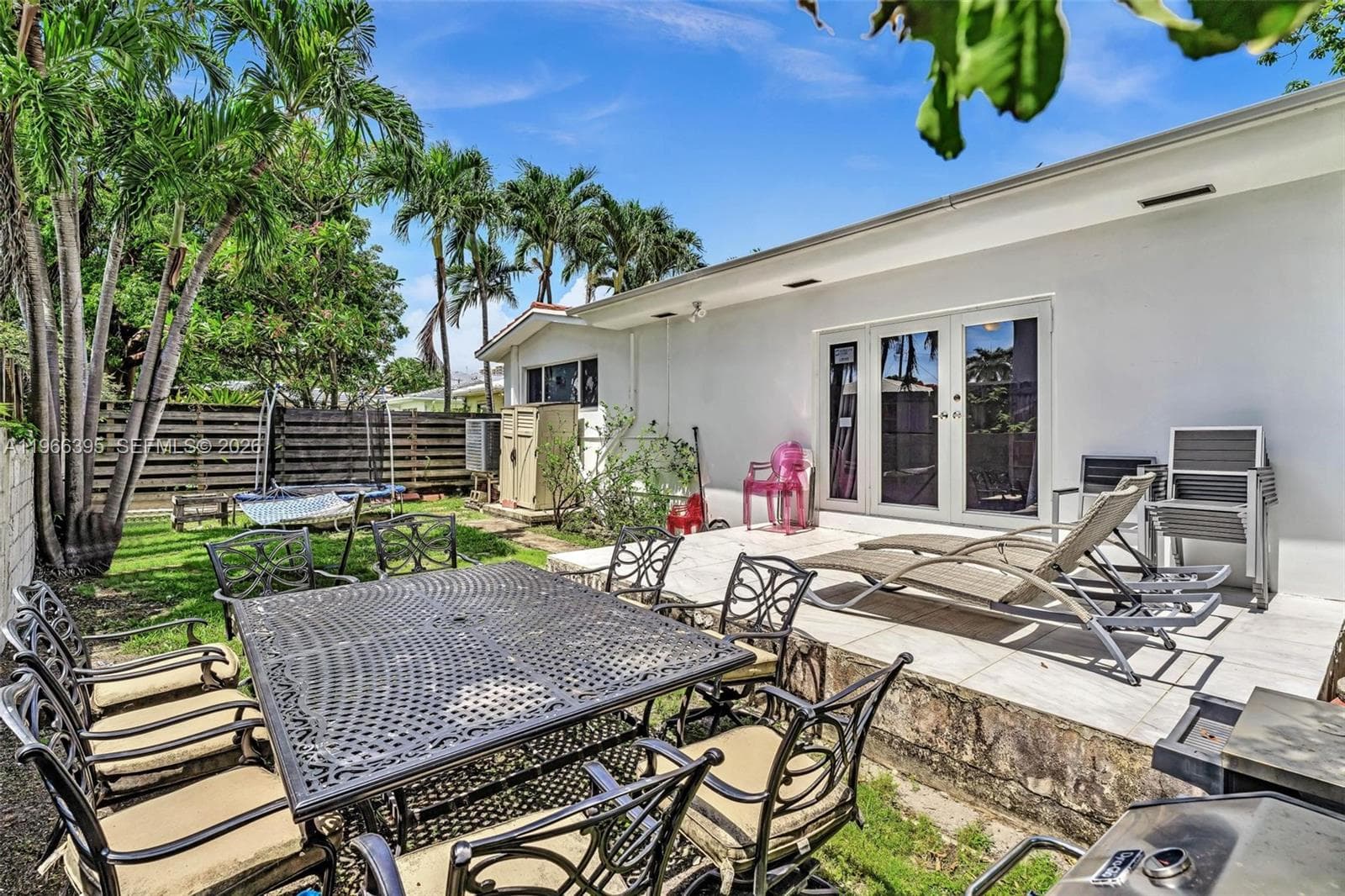 9524 Byron Ave, Surfside FL 33154 — 51