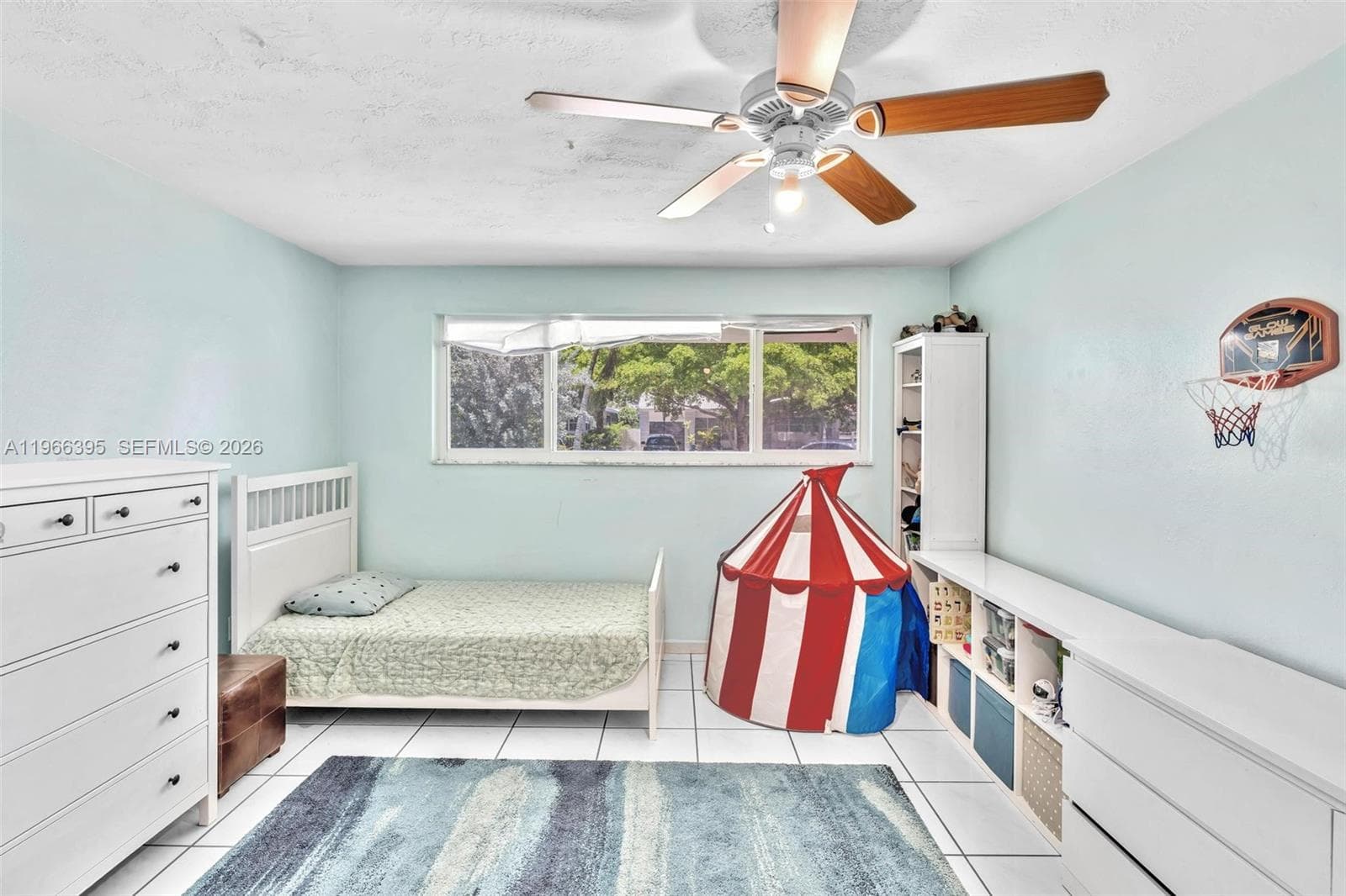 9524 Byron Ave, Surfside FL 33154 — 8