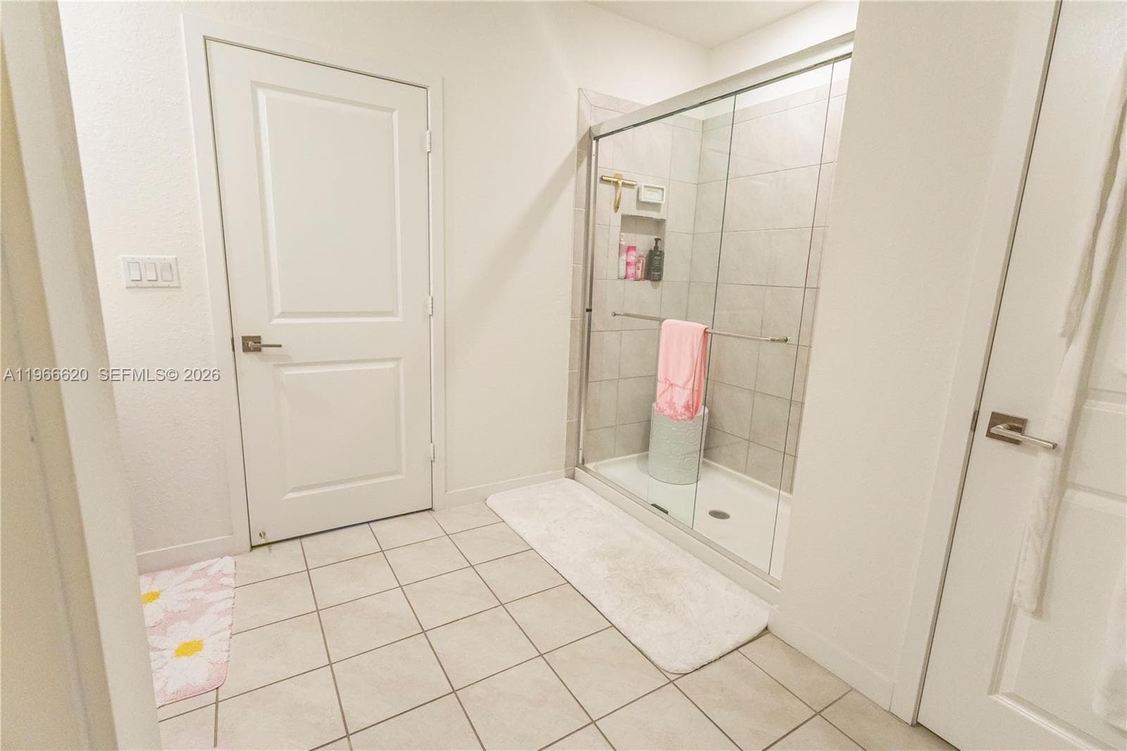 613 NE 5th Way, Florida City FL 33034 — 52