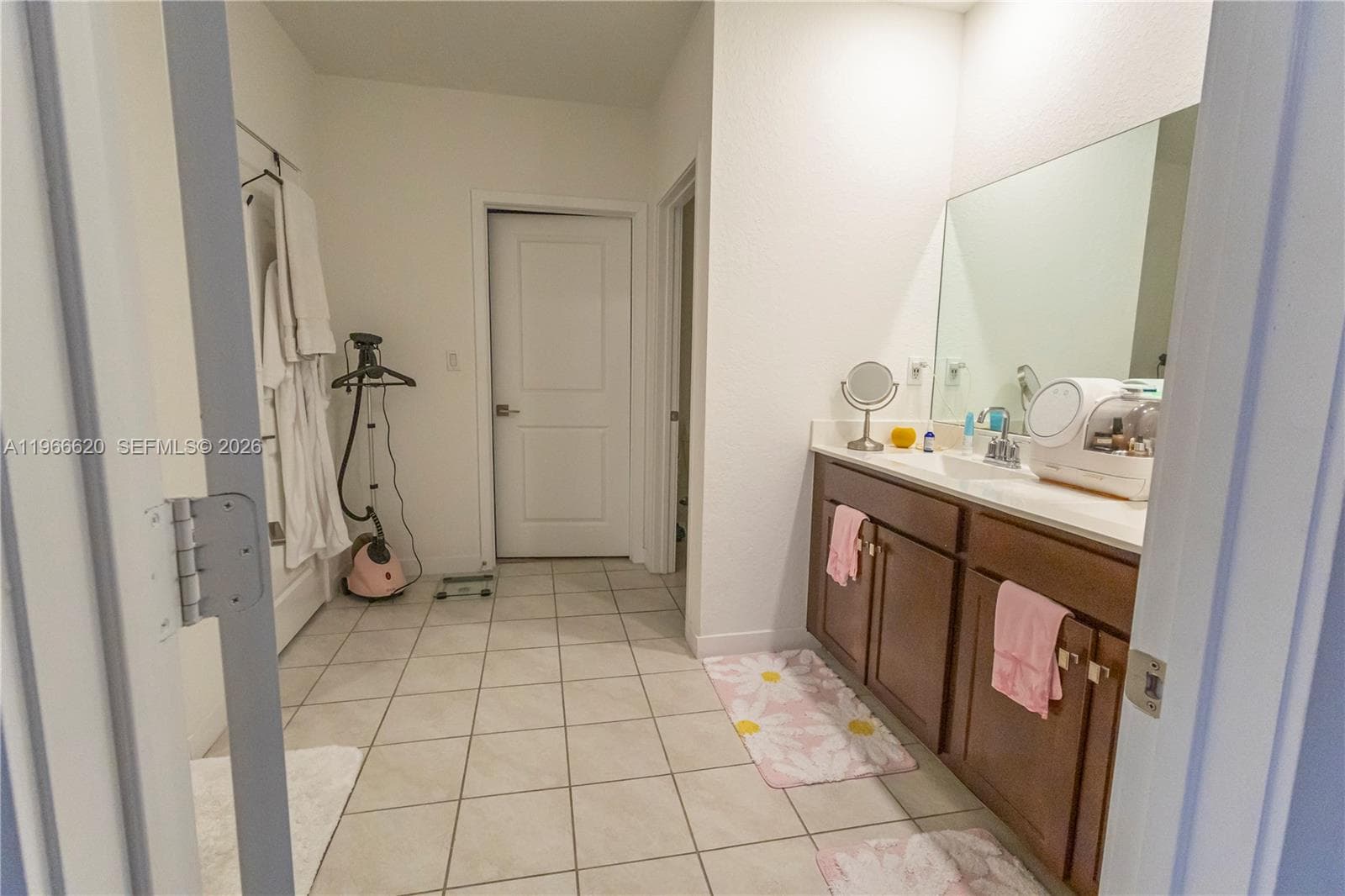 613 NE 5th Way, Florida City FL 33034 — 53