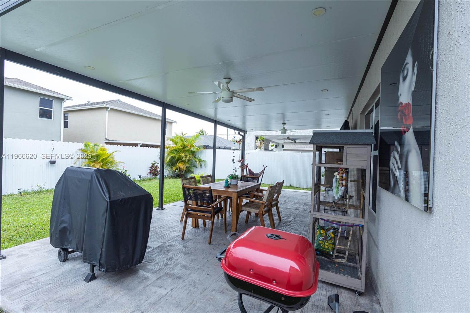 613 NE 5th Way, Florida City FL 33034 — 26