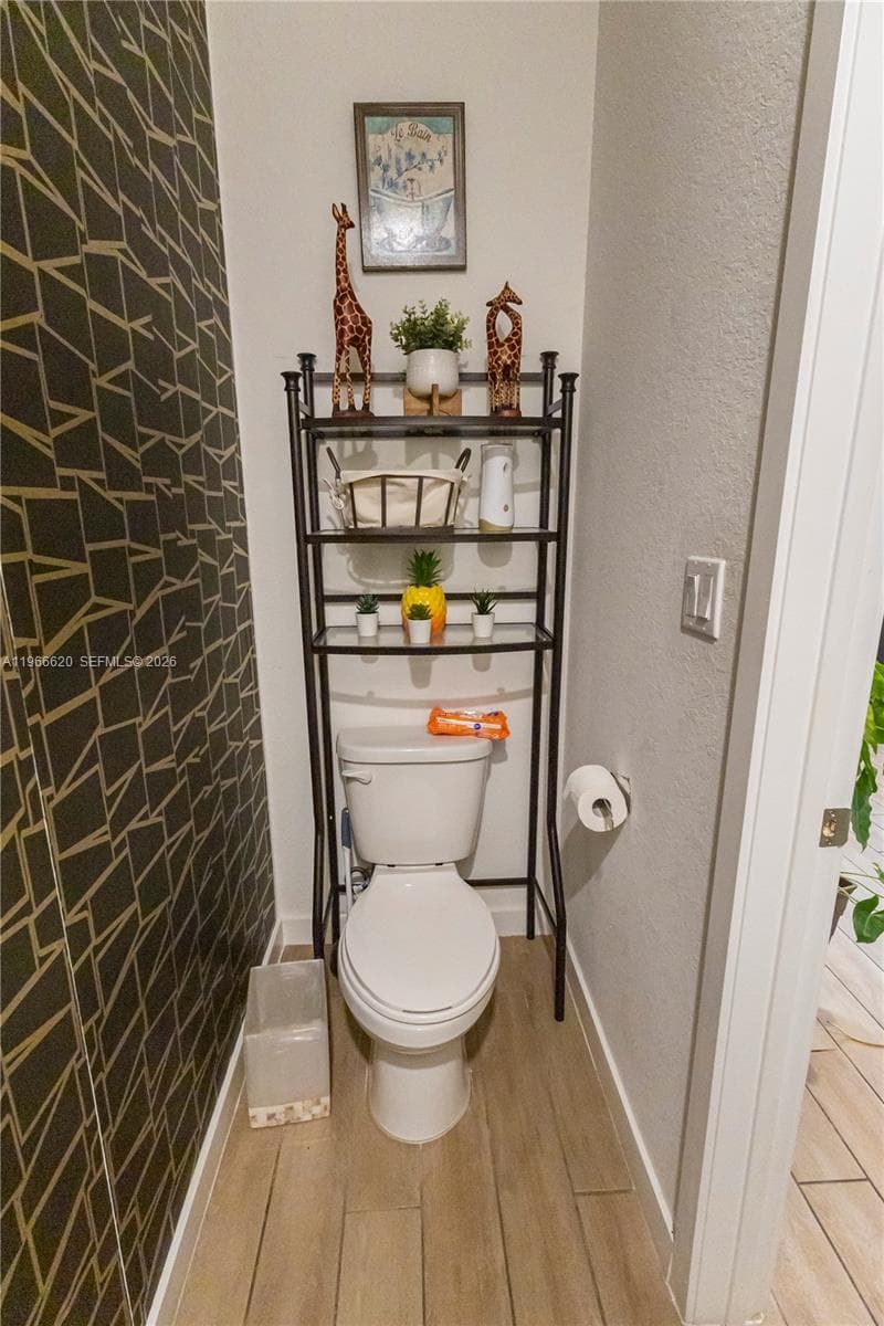 613 NE 5th Way, Florida City FL 33034 — 74