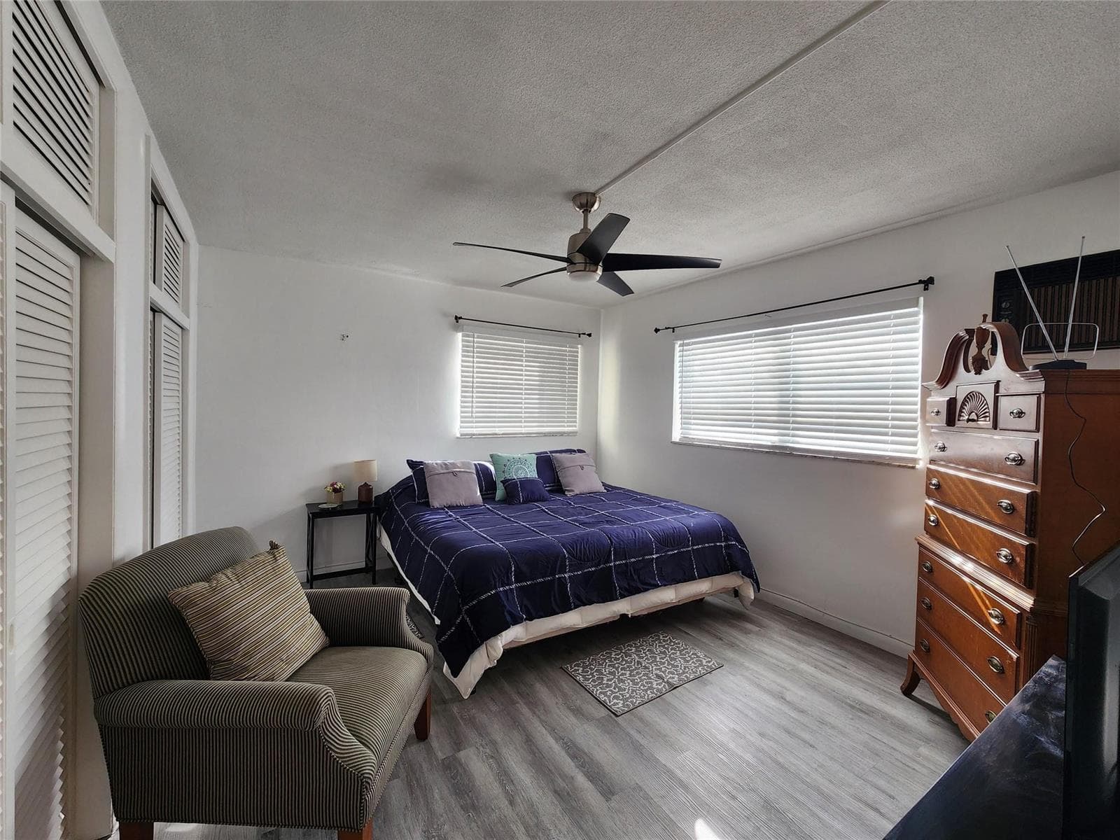 17090 NE 14th Avenue # 211, North Miami Beach FL 33162 — 5