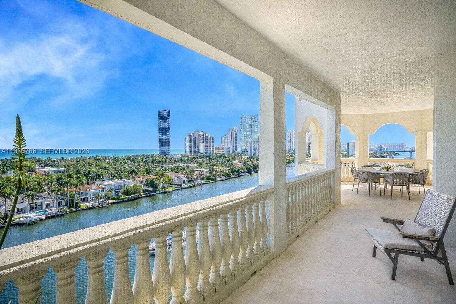 20165 NE 39th Pl, Aventura FL 33180 — 28