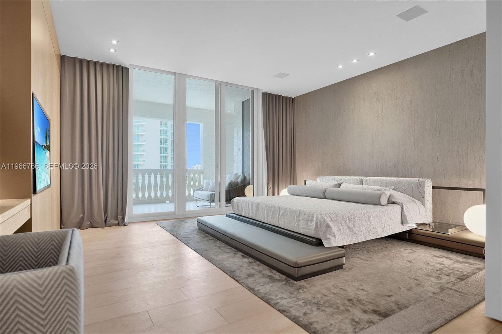 20165 NE 39th Pl, Aventura FL 33180 — 19