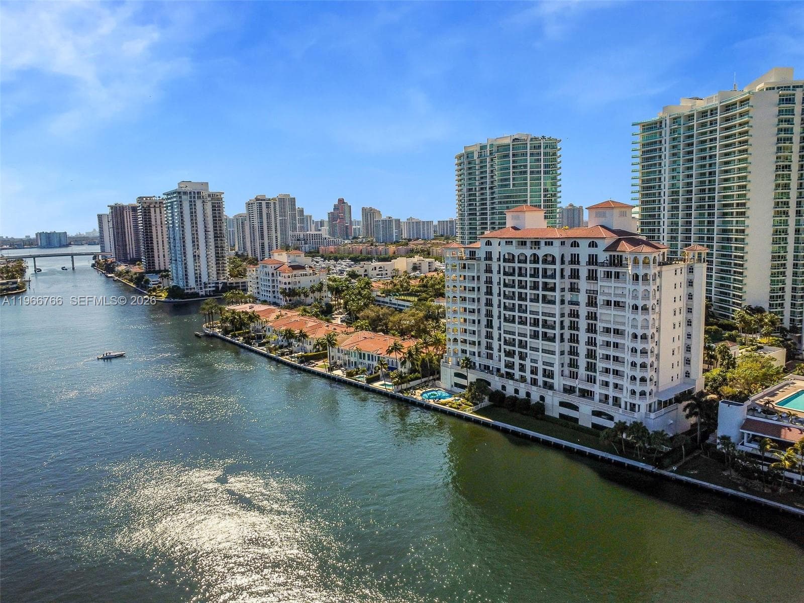 20165 NE 39th Pl, Aventura FL 33180 — 31