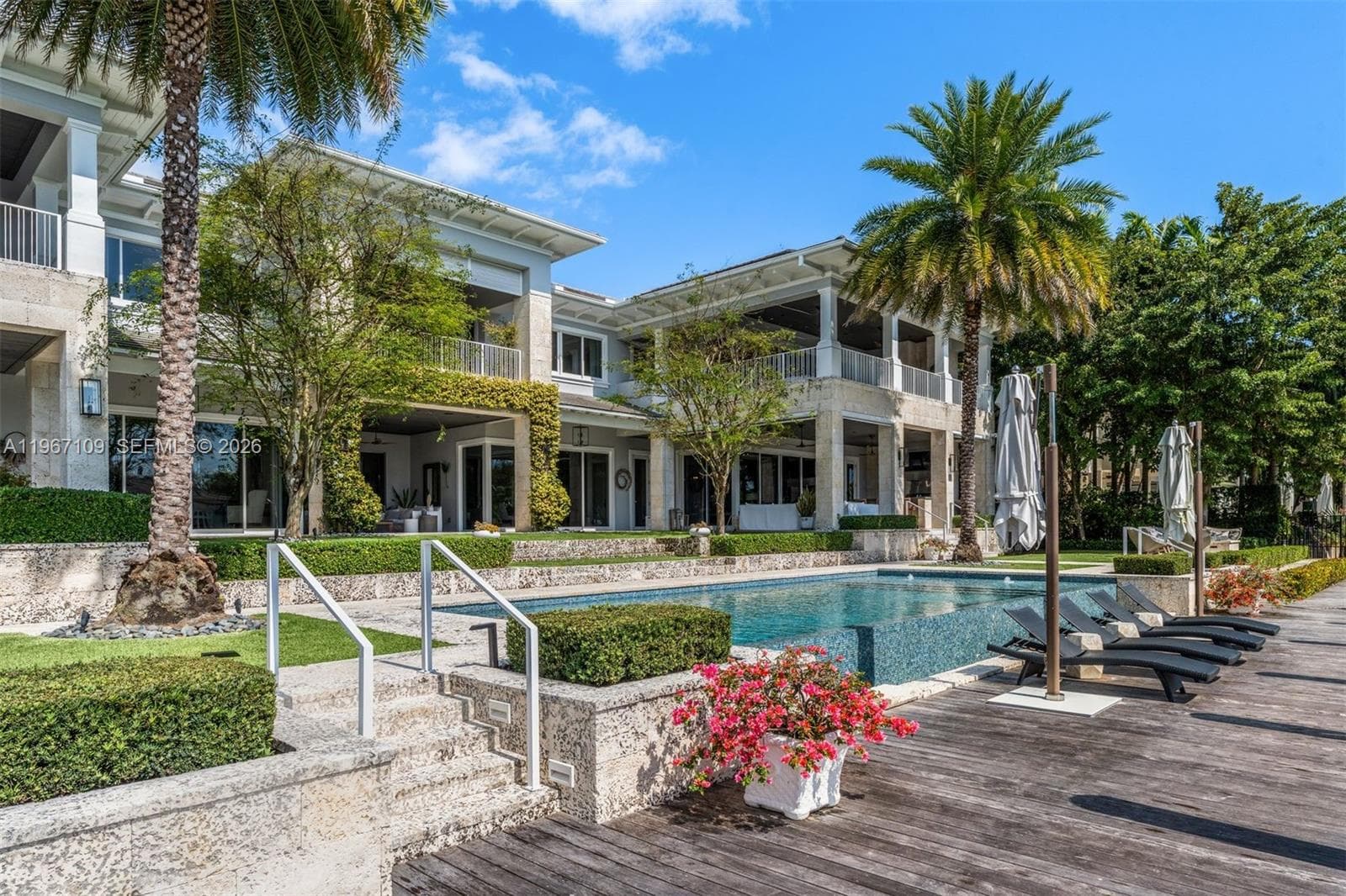 550 Marquesa Dr, Coral Gables FL 33156 — 27