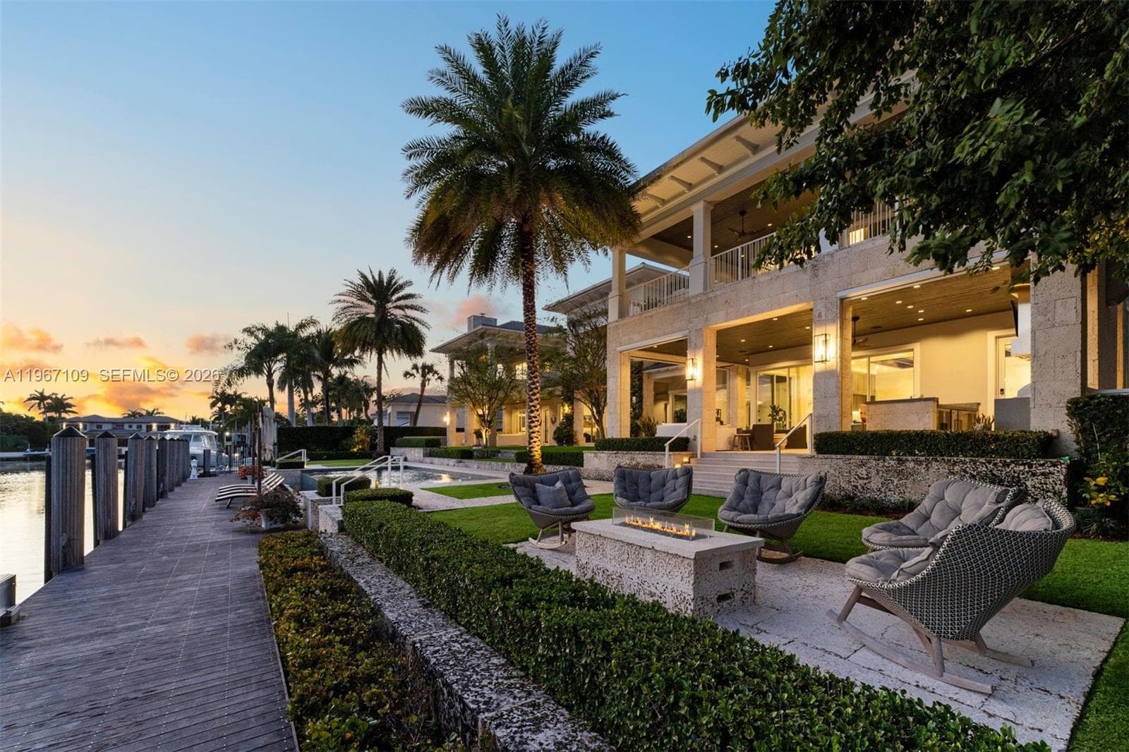 550 Marquesa Dr, Coral Gables FL 33156 — 16