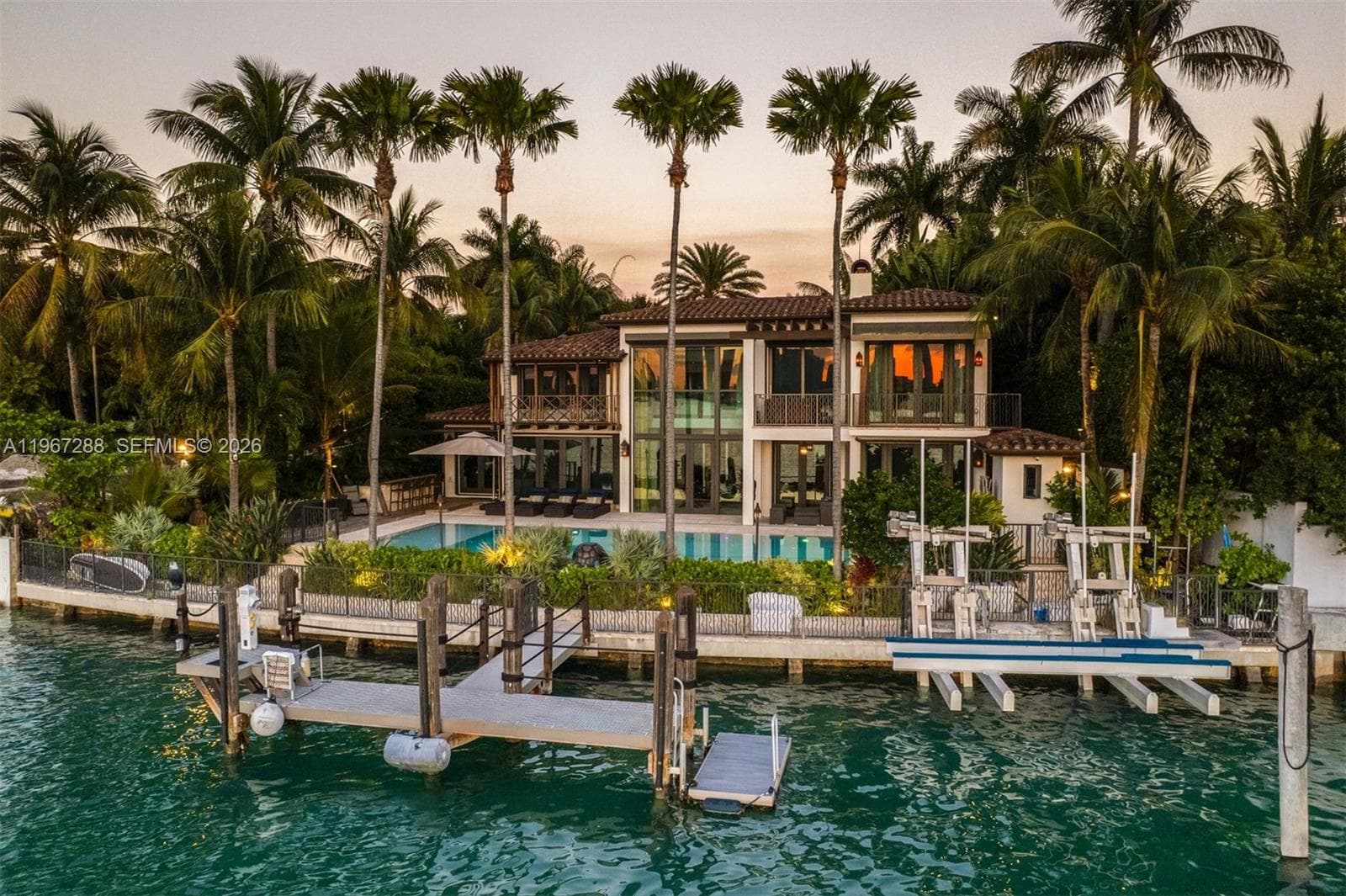 34 W DILIDO DR, Miami Beach FL 33139 — 72