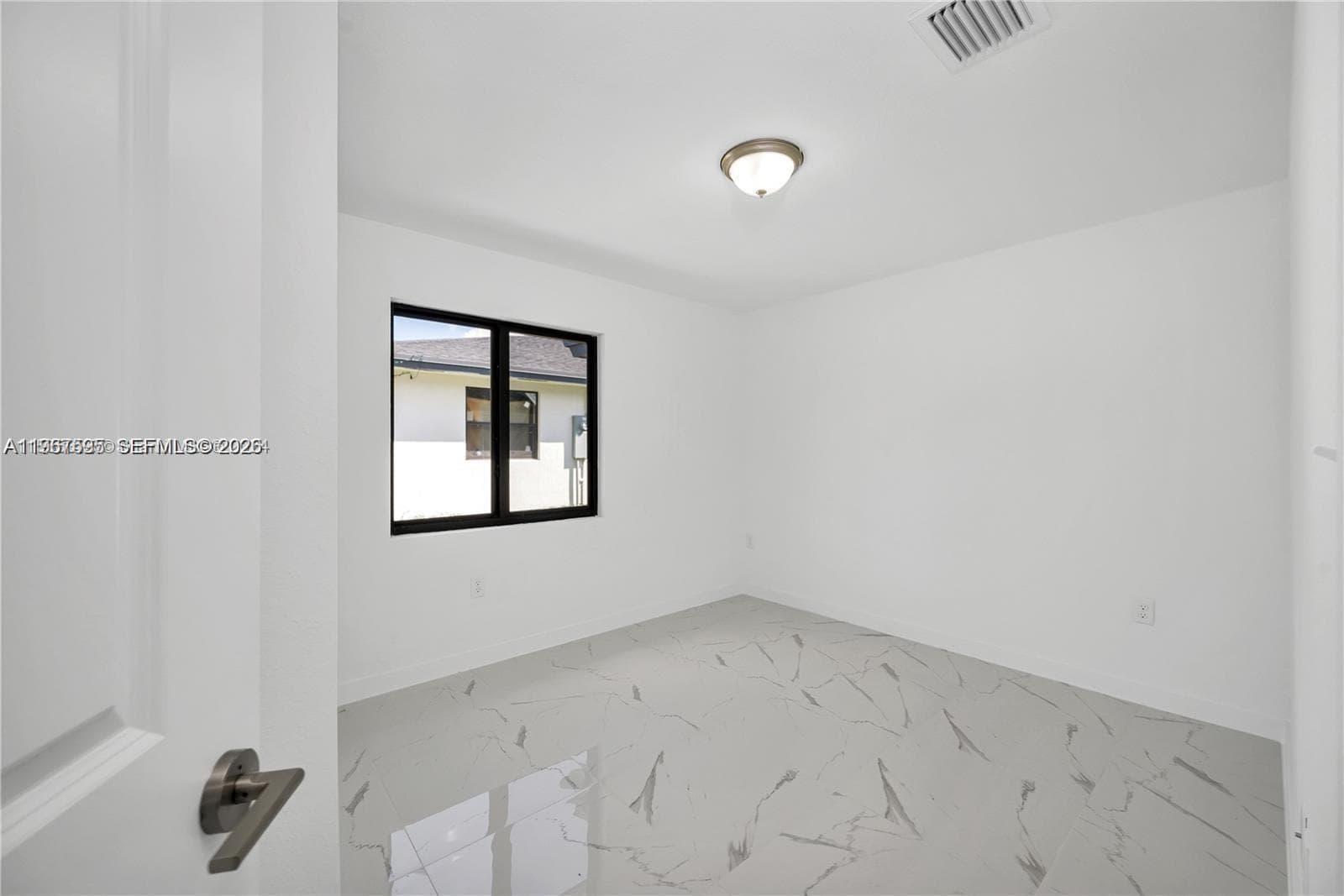 673 NW 14, Florida City FL 33034 — 12