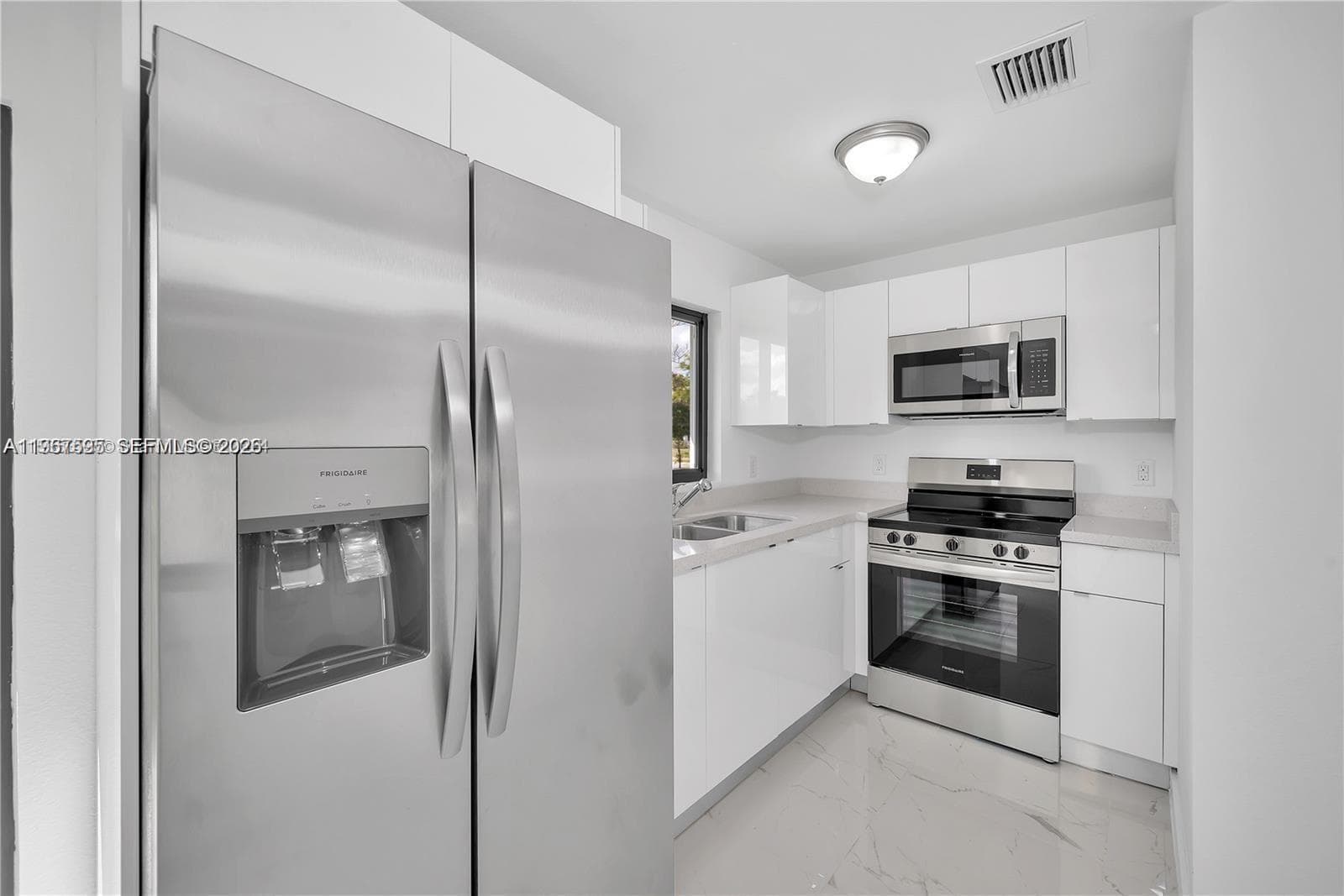 673 NW 14, Florida City FL 33034 — 9