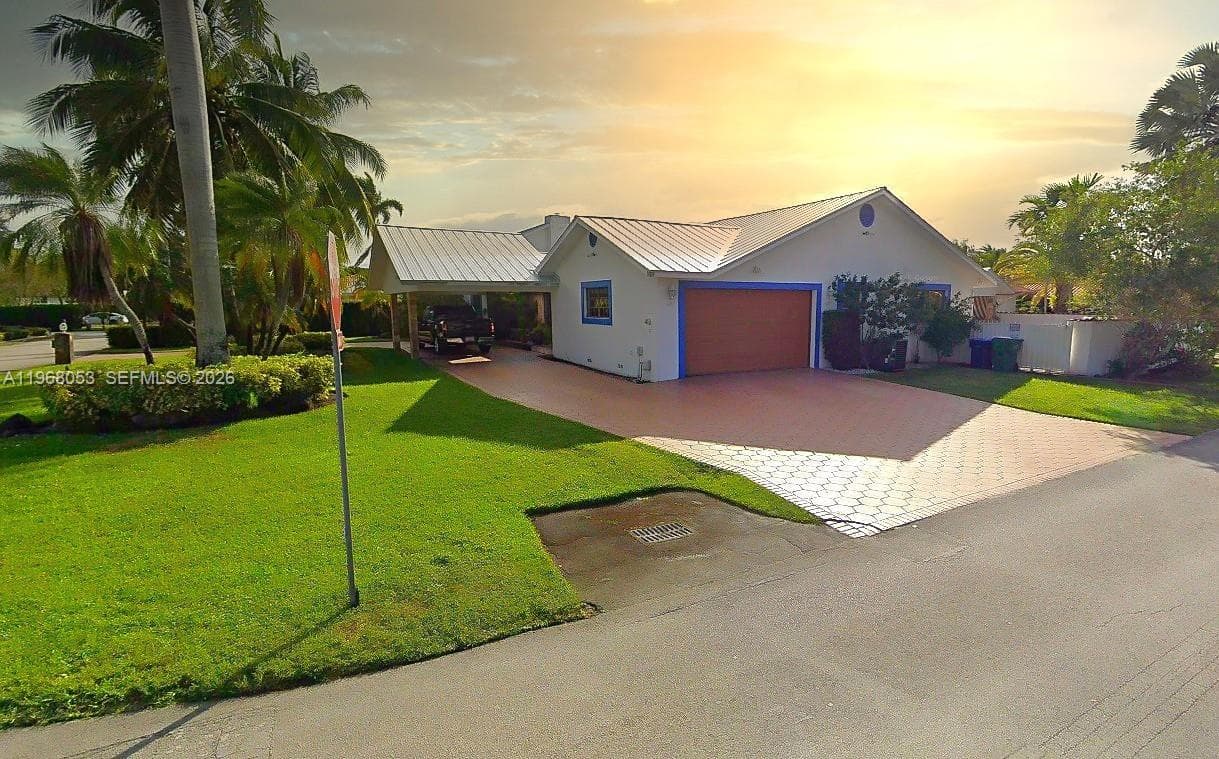 20040 E Oakmont Dr, Hialeah FL 33015 — 1