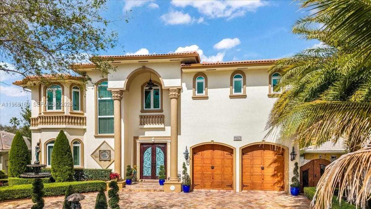 7851 NW 166th Ter, Miami Lakes FL 33016 — 53