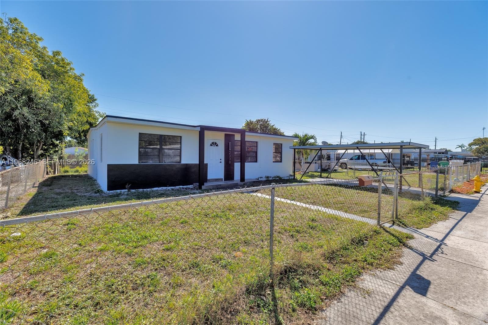2330 Rutland St, Opa-Locka FL 33054 — 26