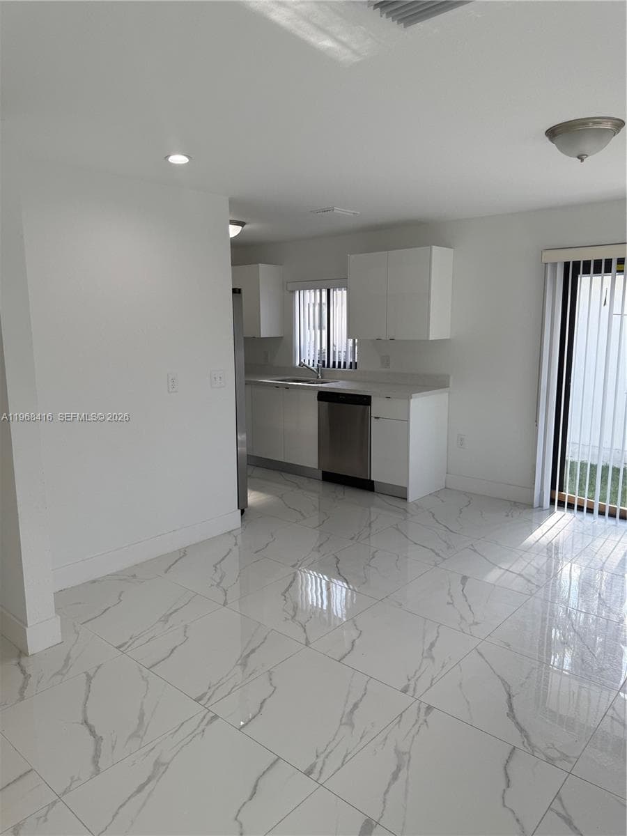210 SW 3rd St, Florida City FL 33034 — 7