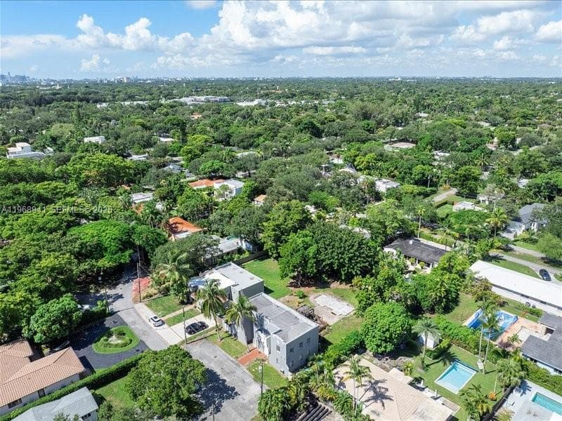 11402 NE 8th Ct, Biscayne Park FL 33161 — 10