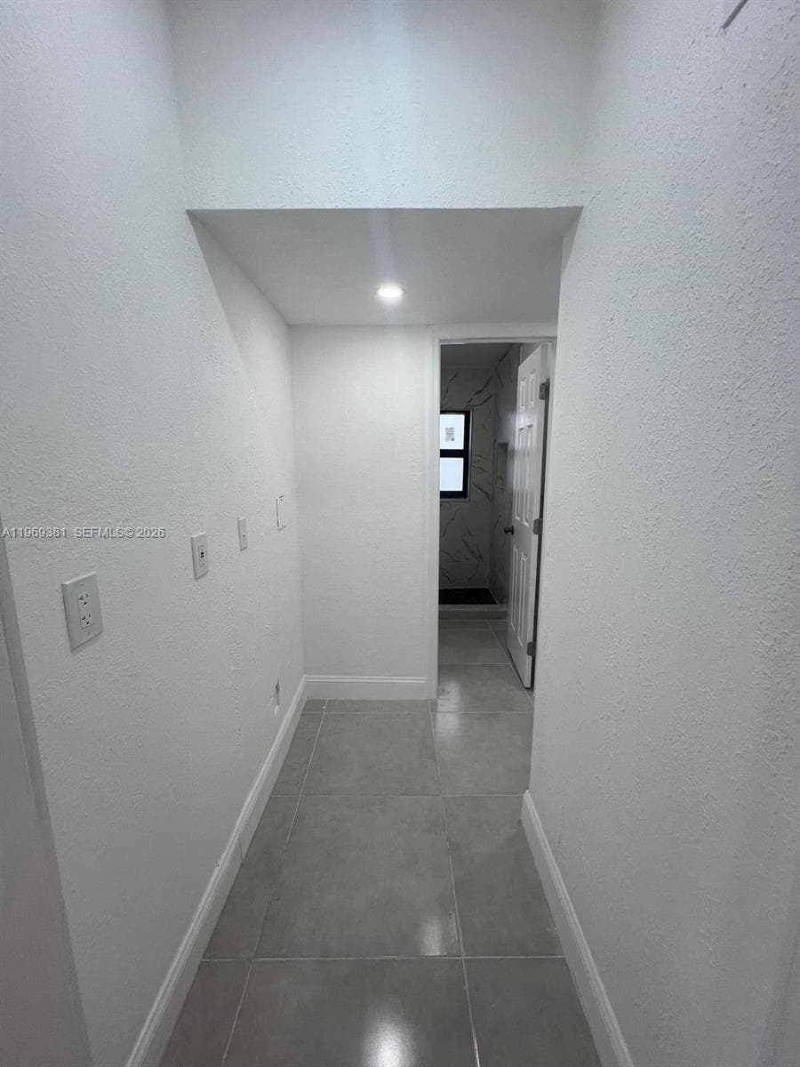 2061 Rutland St, Opa-Locka FL 33054 — 14