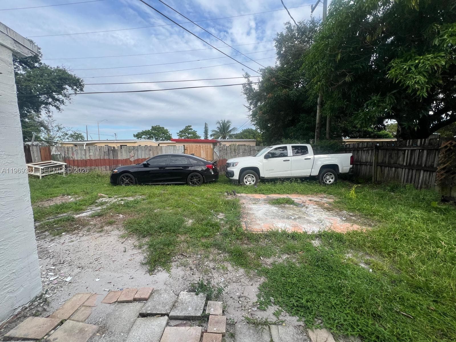 2061 Rutland St, Opa-Locka FL 33054 — 15