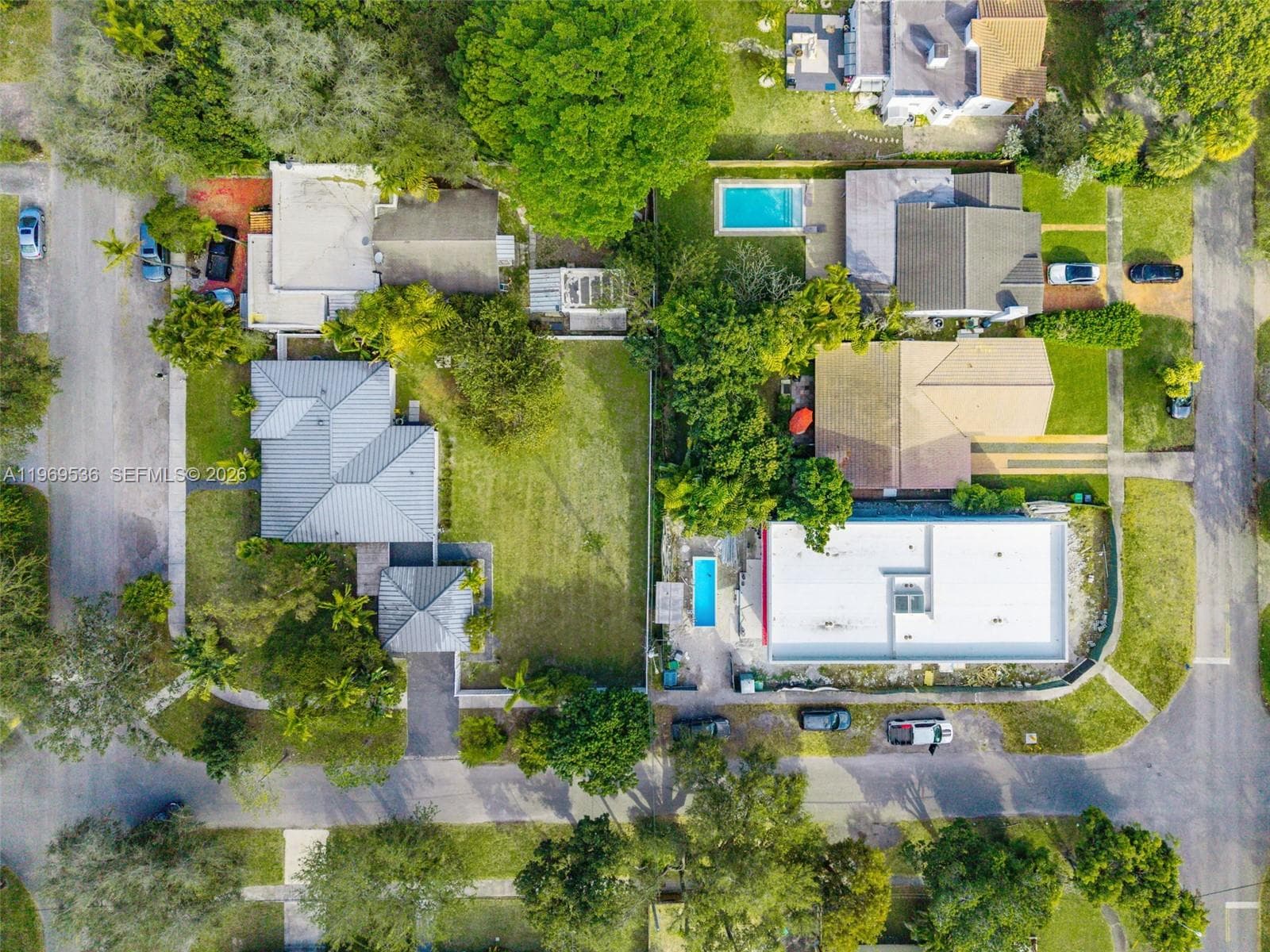 312 NE 90th St, El Portal FL 33138 — 53
