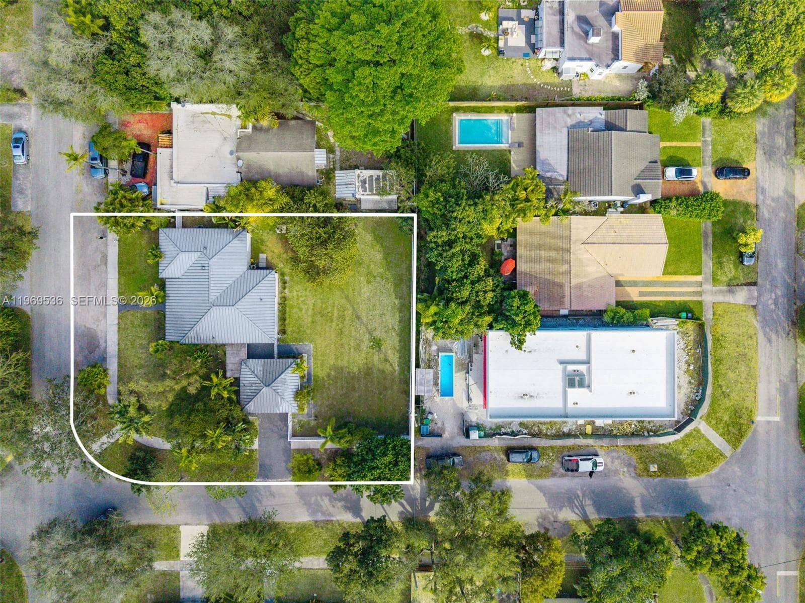 312 NE 90th St, El Portal FL 33138 — 54