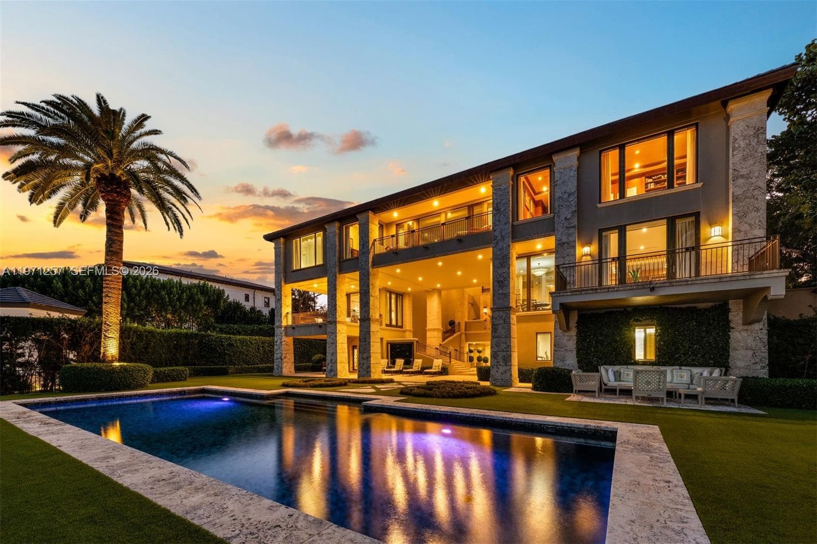 10 Tahiti Beach Island Rd, Coral Gables FL 33143 — 13
