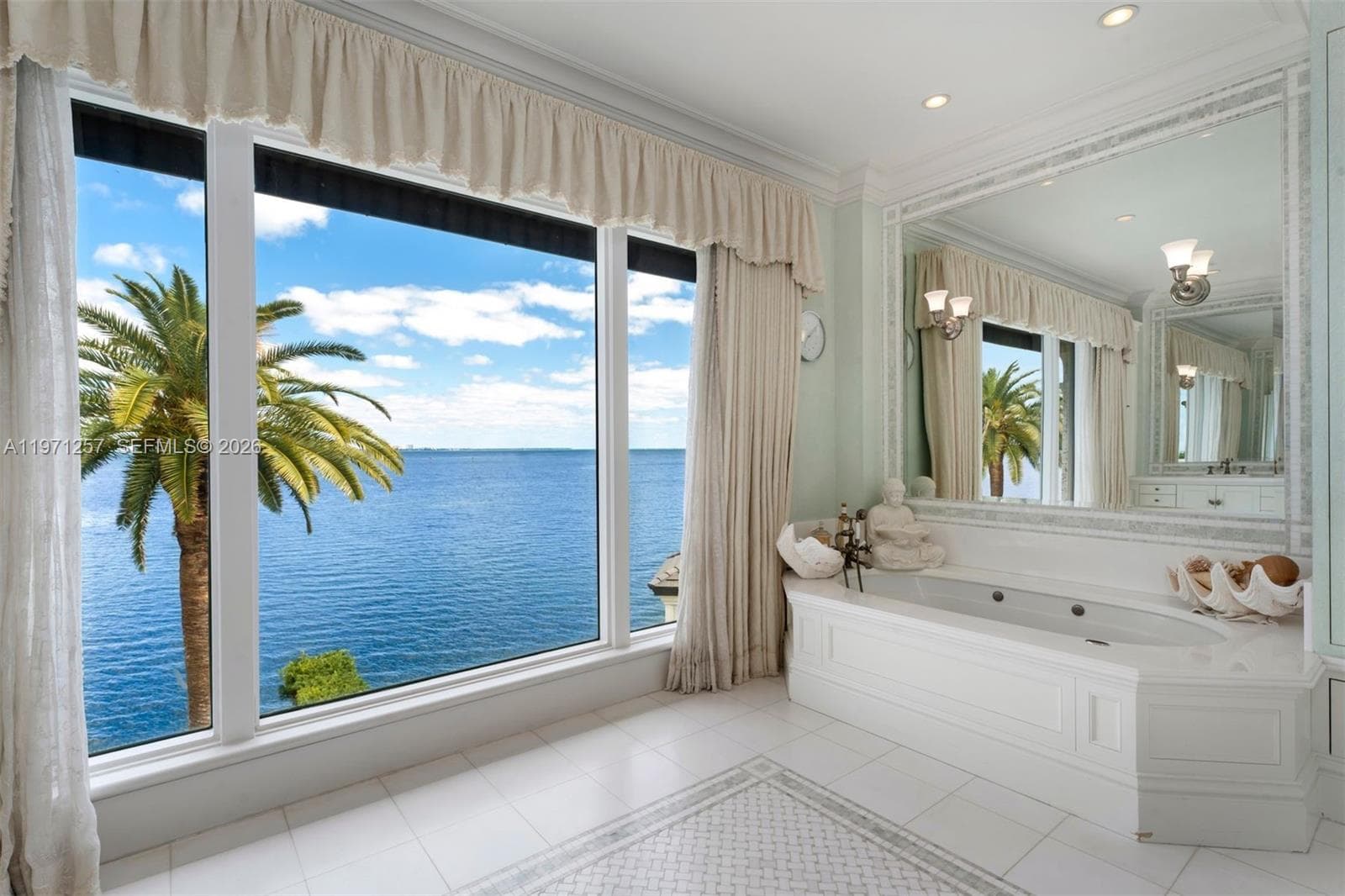 10 Tahiti Beach Island Rd, Coral Gables FL 33143 — 9