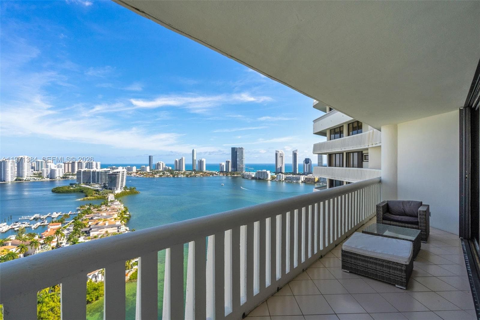3000 Island Blvd # 2902, Aventura FL 33160 — 53
