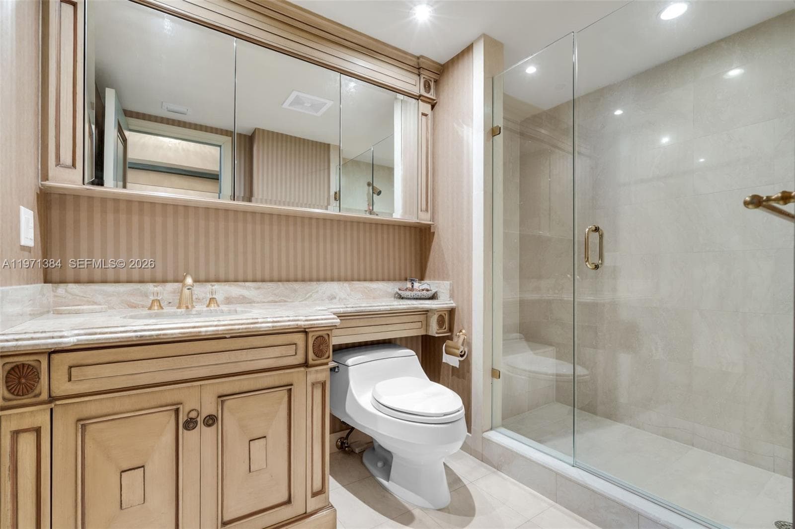 3000 Island Blvd # 2902, Aventura FL 33160 — 36