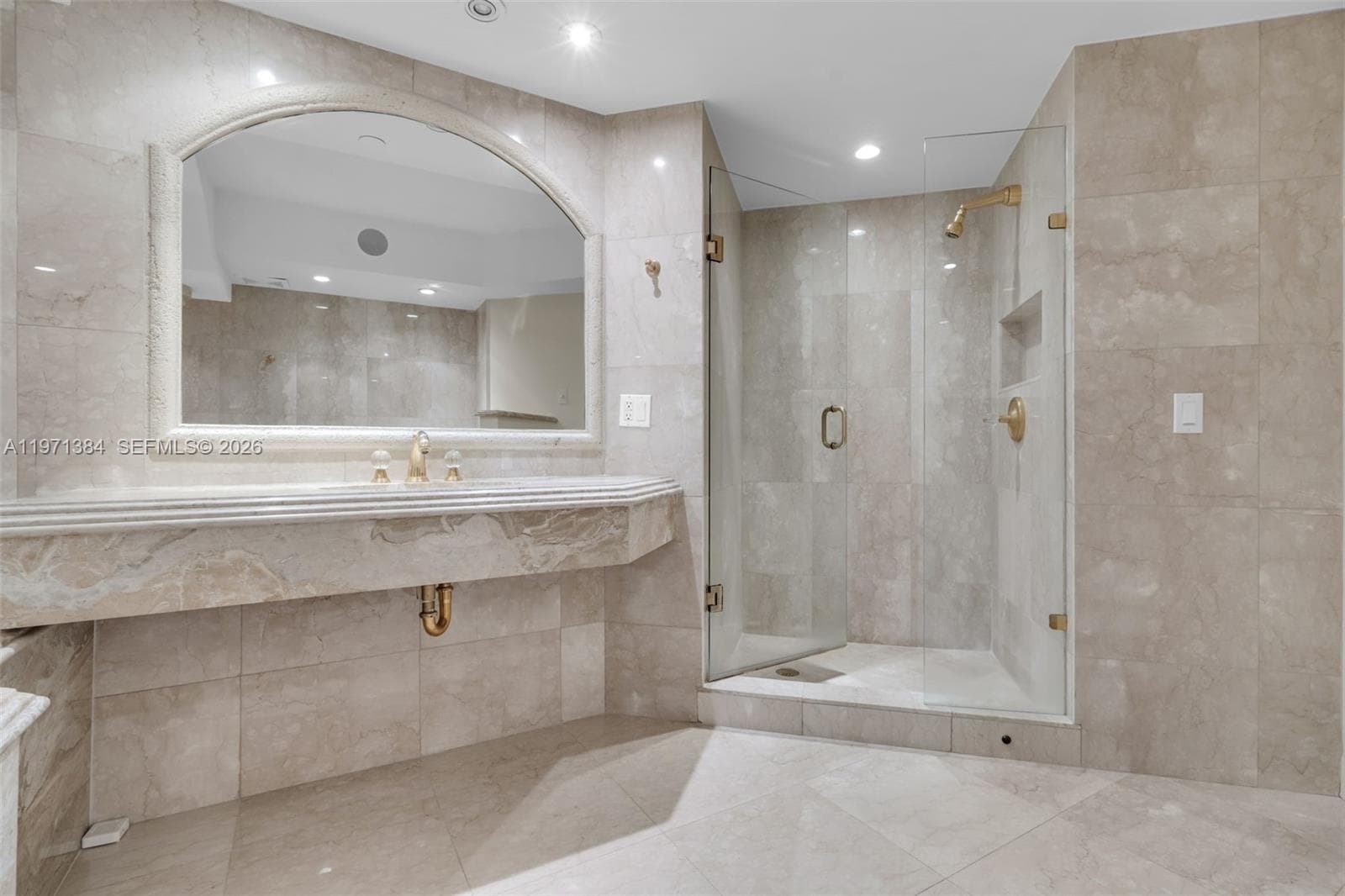 3000 Island Blvd # 2902, Aventura FL 33160 — 40