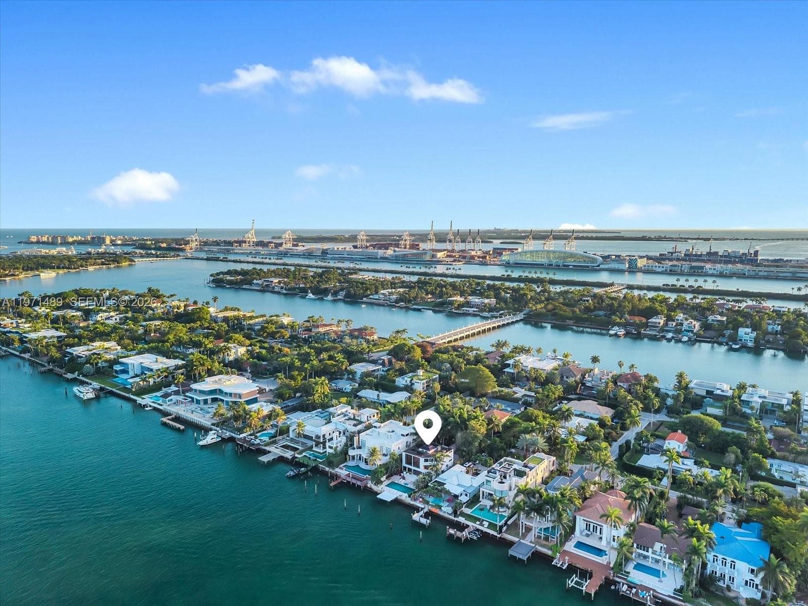 279 N Hibiscus Dr, Miami Beach FL 33139 — 15