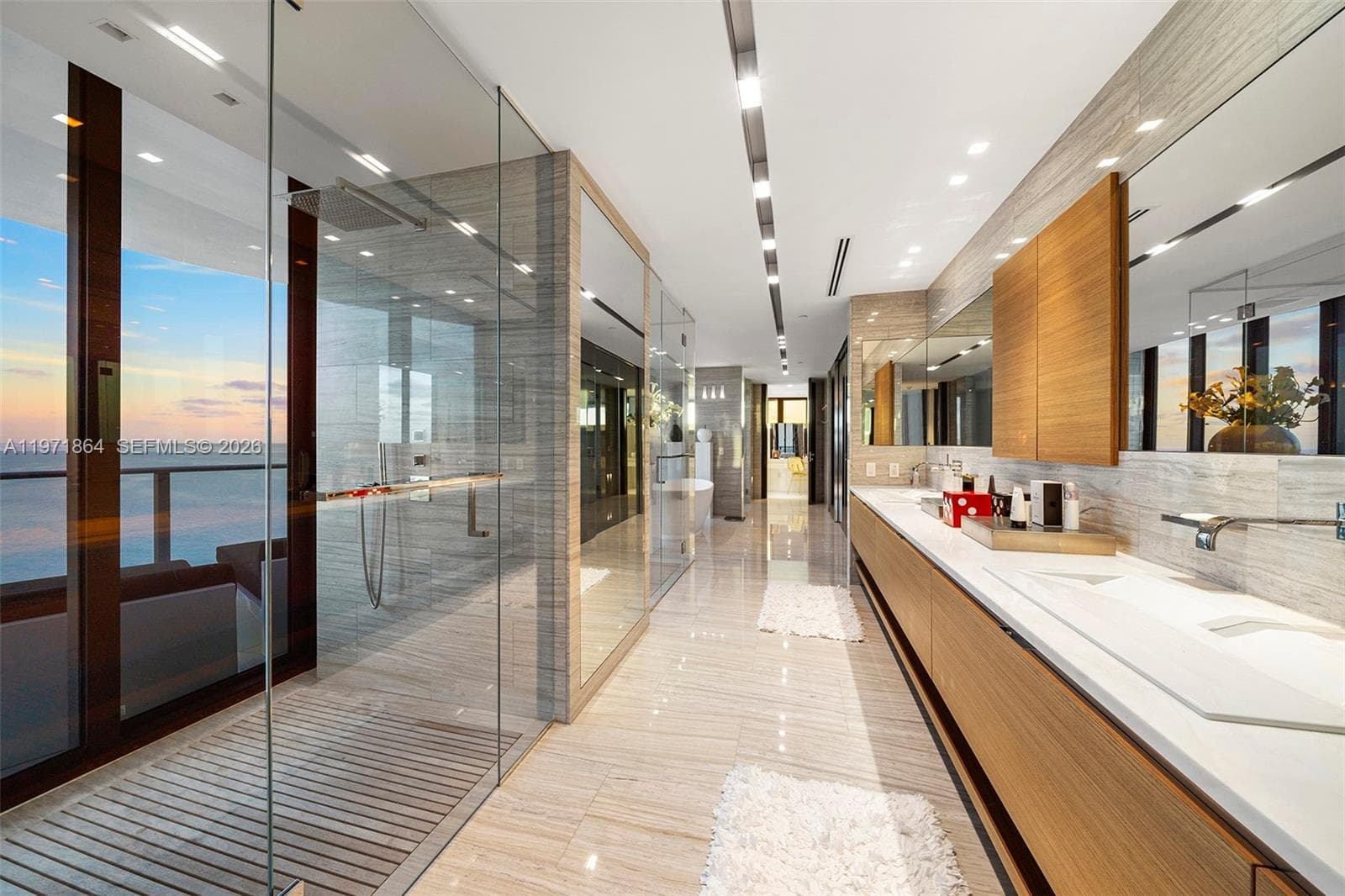 19575 Collins Ave # 30, Sunny Isles Beach FL 33160 — 34
