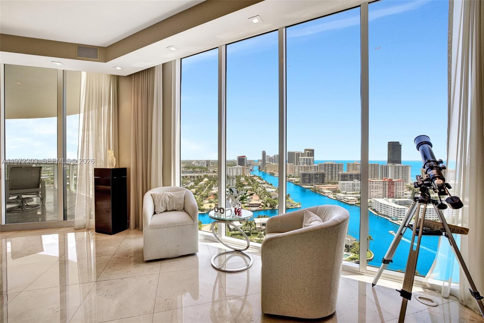 21200 Point Pl, Aventura FL 33180 — 1