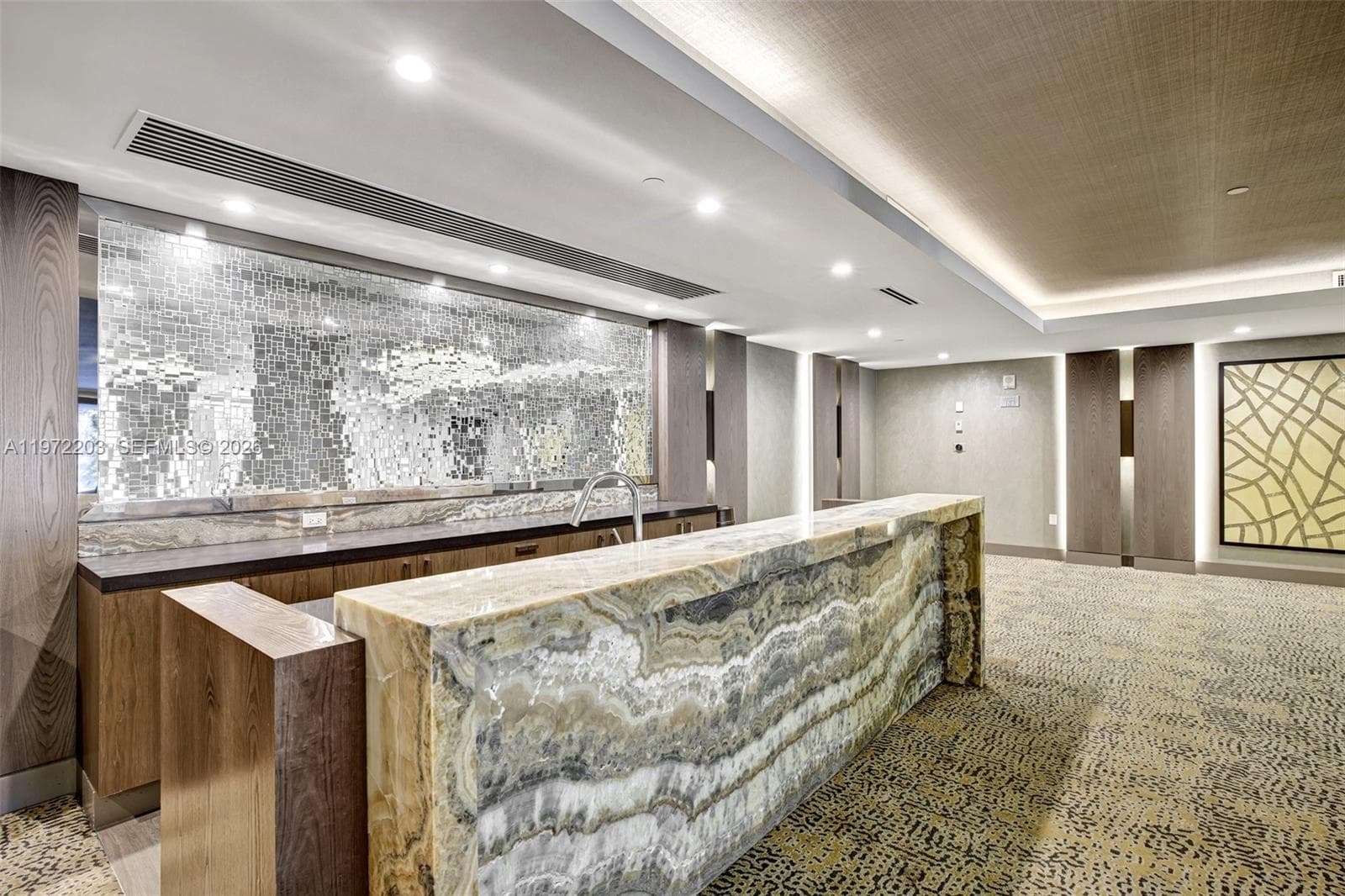 21200 Point Pl, Aventura FL 33180 — 75