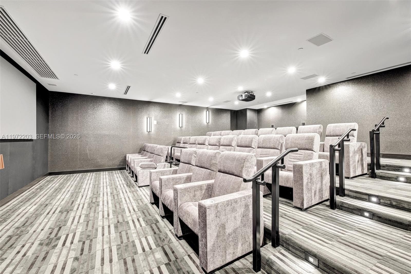 21200 Point Pl, Aventura FL 33180 — 79