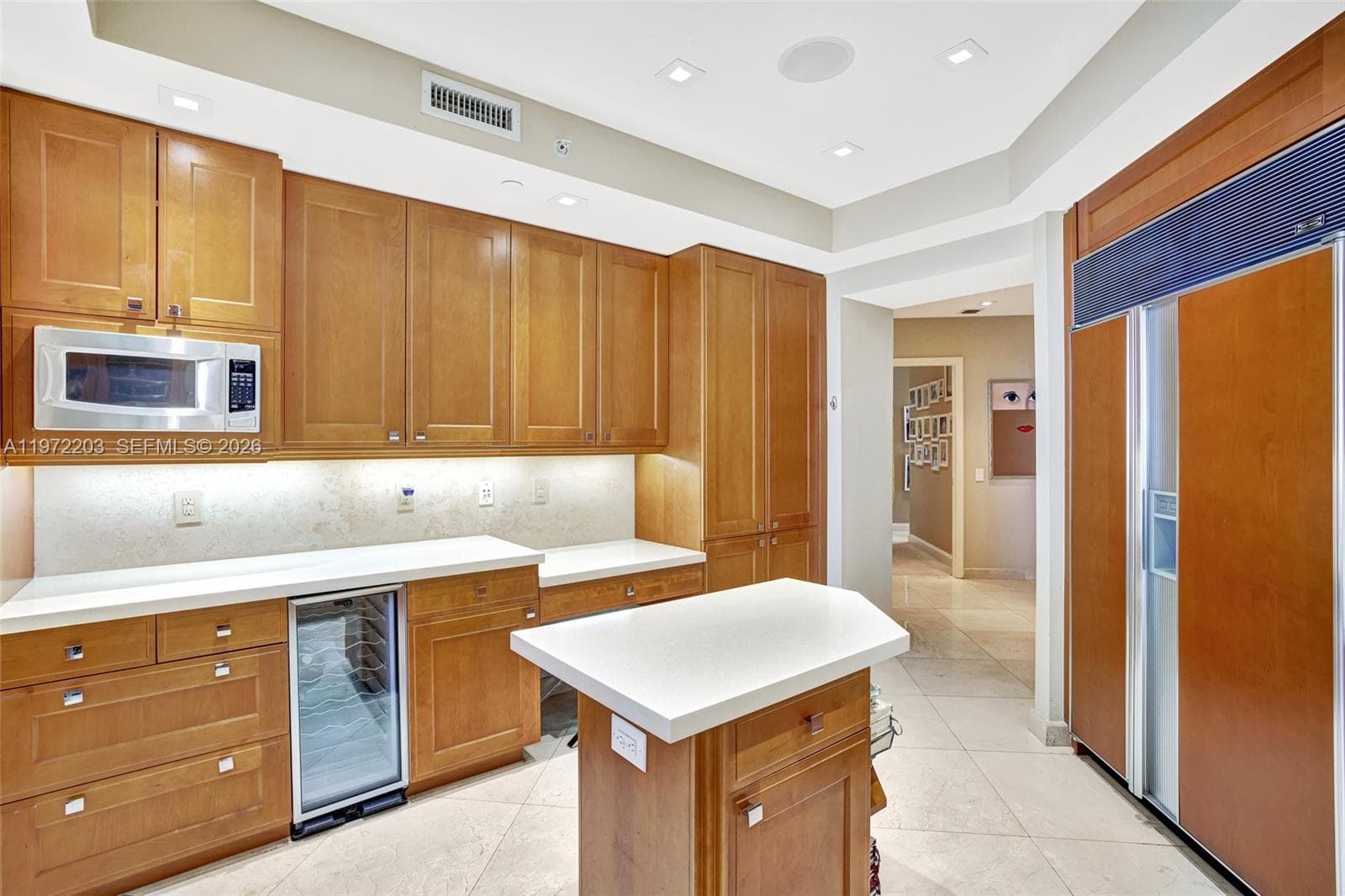 21200 Point Pl, Aventura FL 33180 — 34