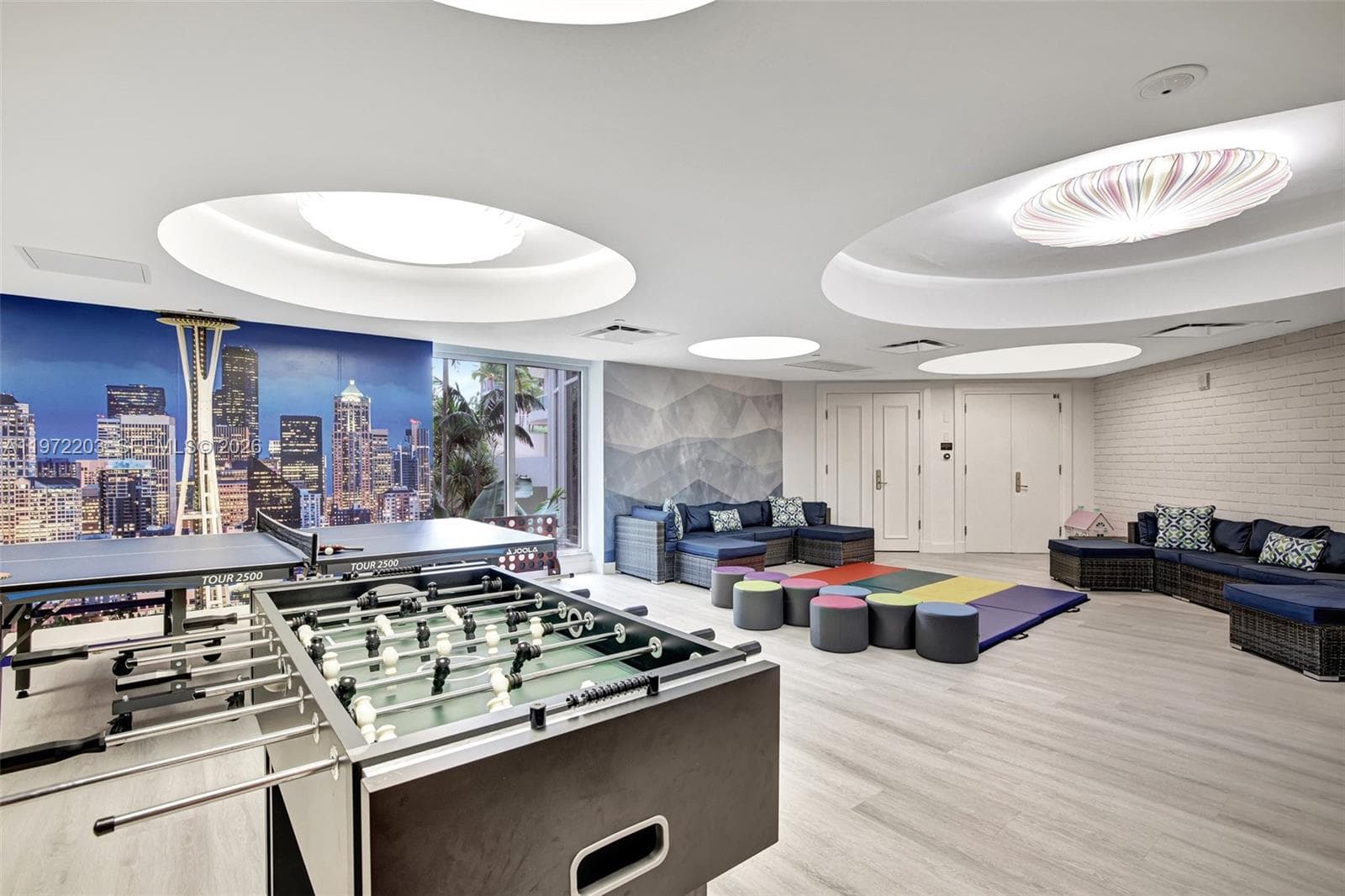 21200 Point Pl, Aventura FL 33180 — 82