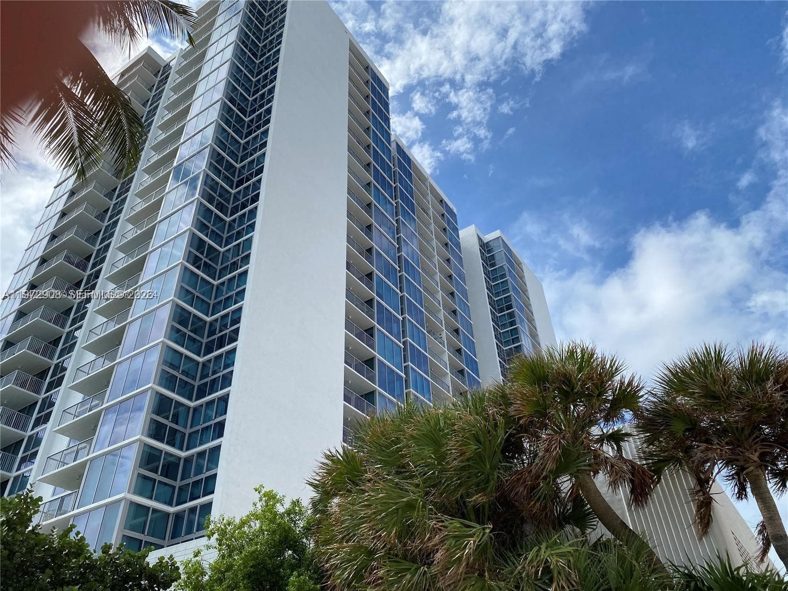 2655 Collins Ave # 1404, Miami Beach FL 33140 — 1