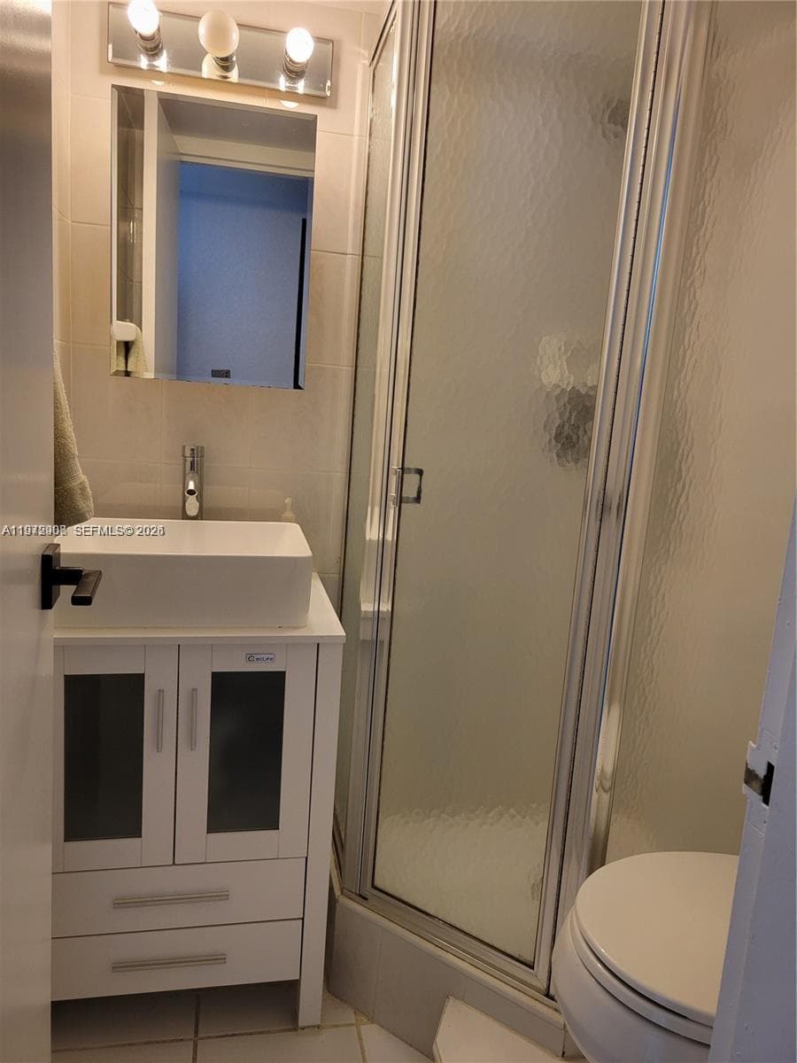 2655 Collins Ave # 1404, Miami Beach FL 33140 — 21