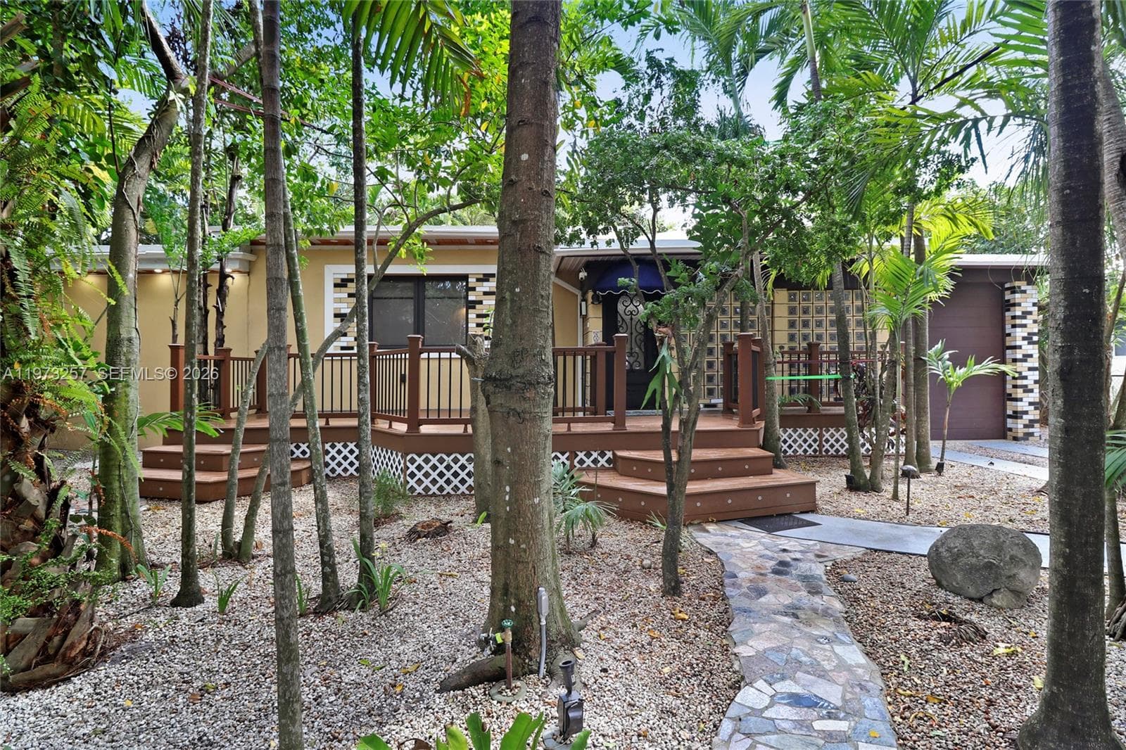 550 Quail Ave, Miami Springs FL 33166 — 20