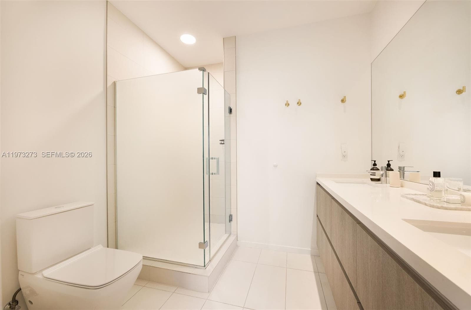 3156 SW 27th Ave # 305, Coconut Grove FL 33133 — 26