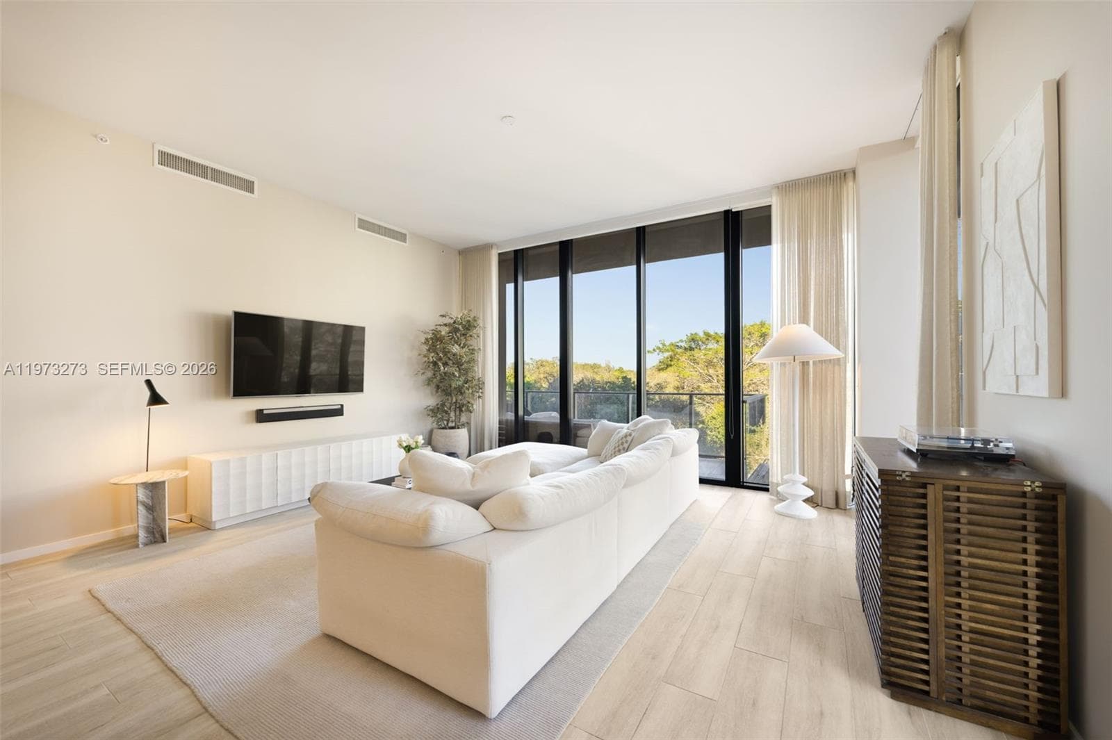 3156 SW 27th Ave # 305, Coconut Grove FL 33133 — 5