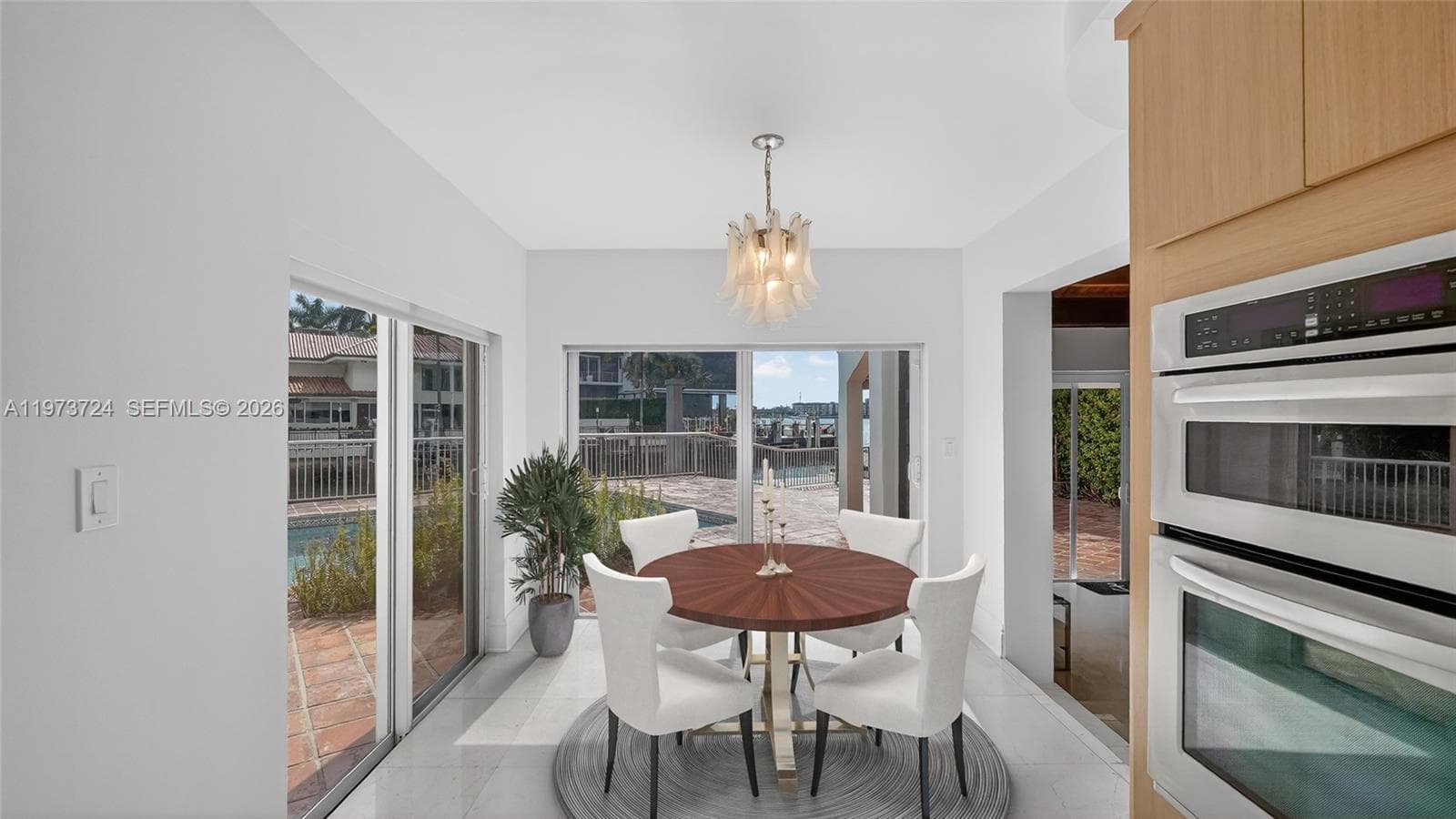 3226 NE 168th St, North Miami Beach FL 33160 — 15