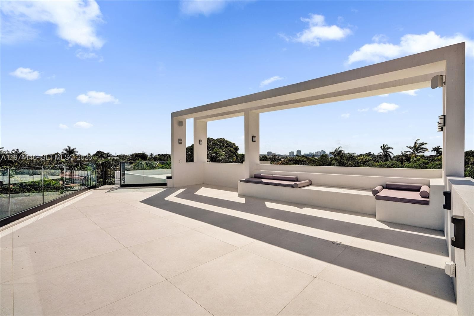 1379 NE 104th St, Miami Shores FL 33138 — 17