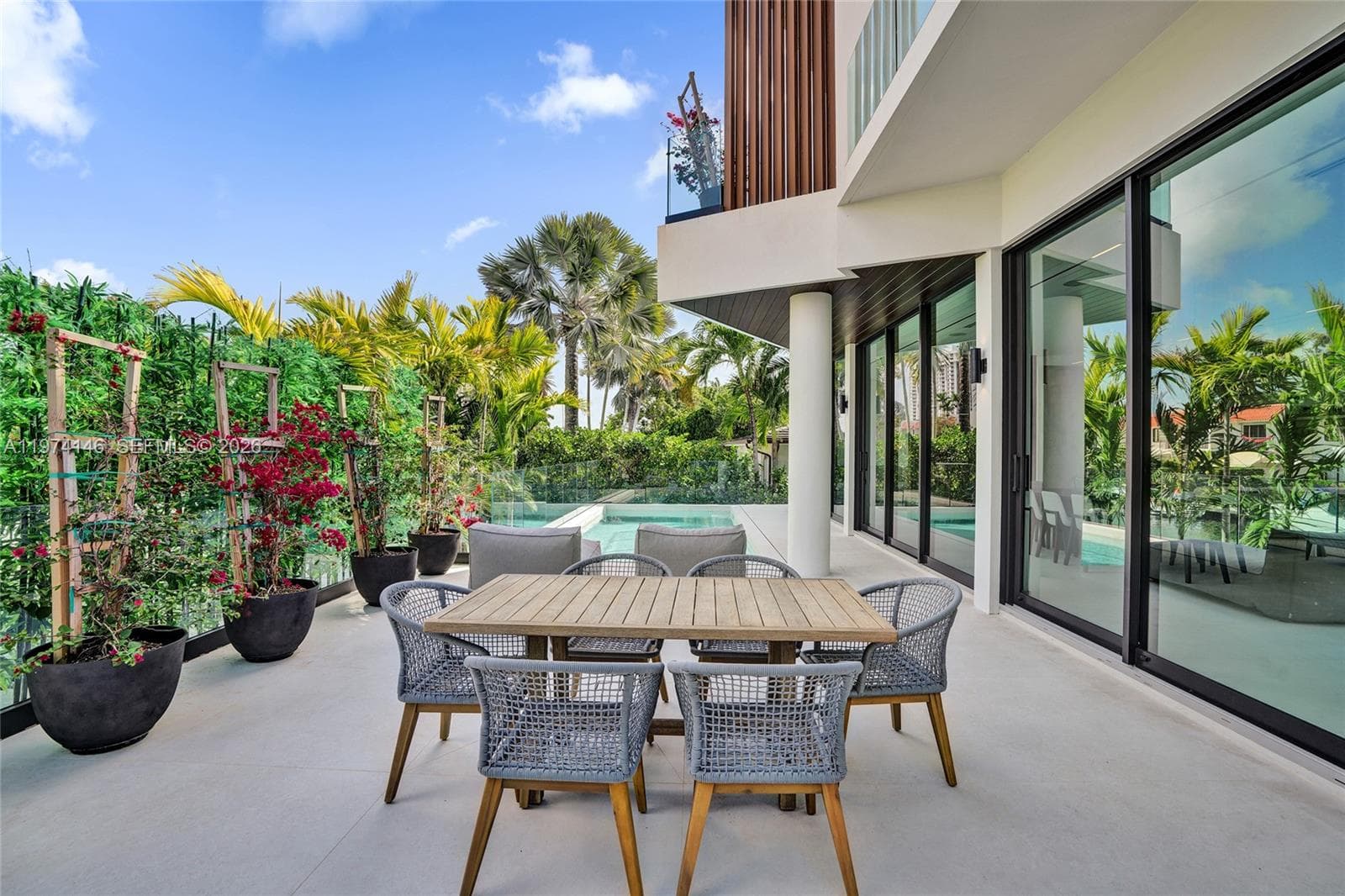 1379 NE 104th St, Miami Shores FL 33138 — 12