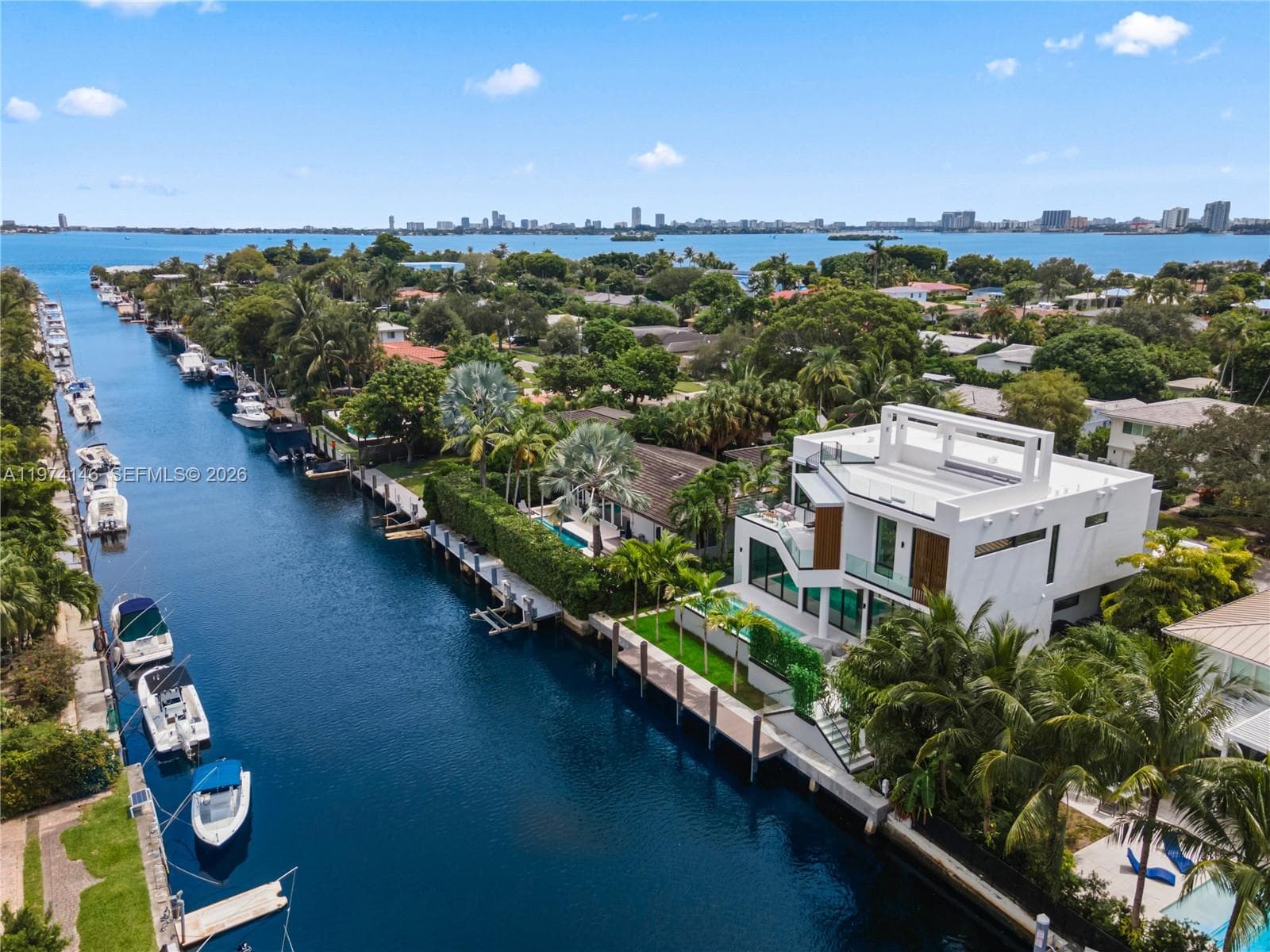 1379 NE 104th St, Miami Shores FL 33138 — 1