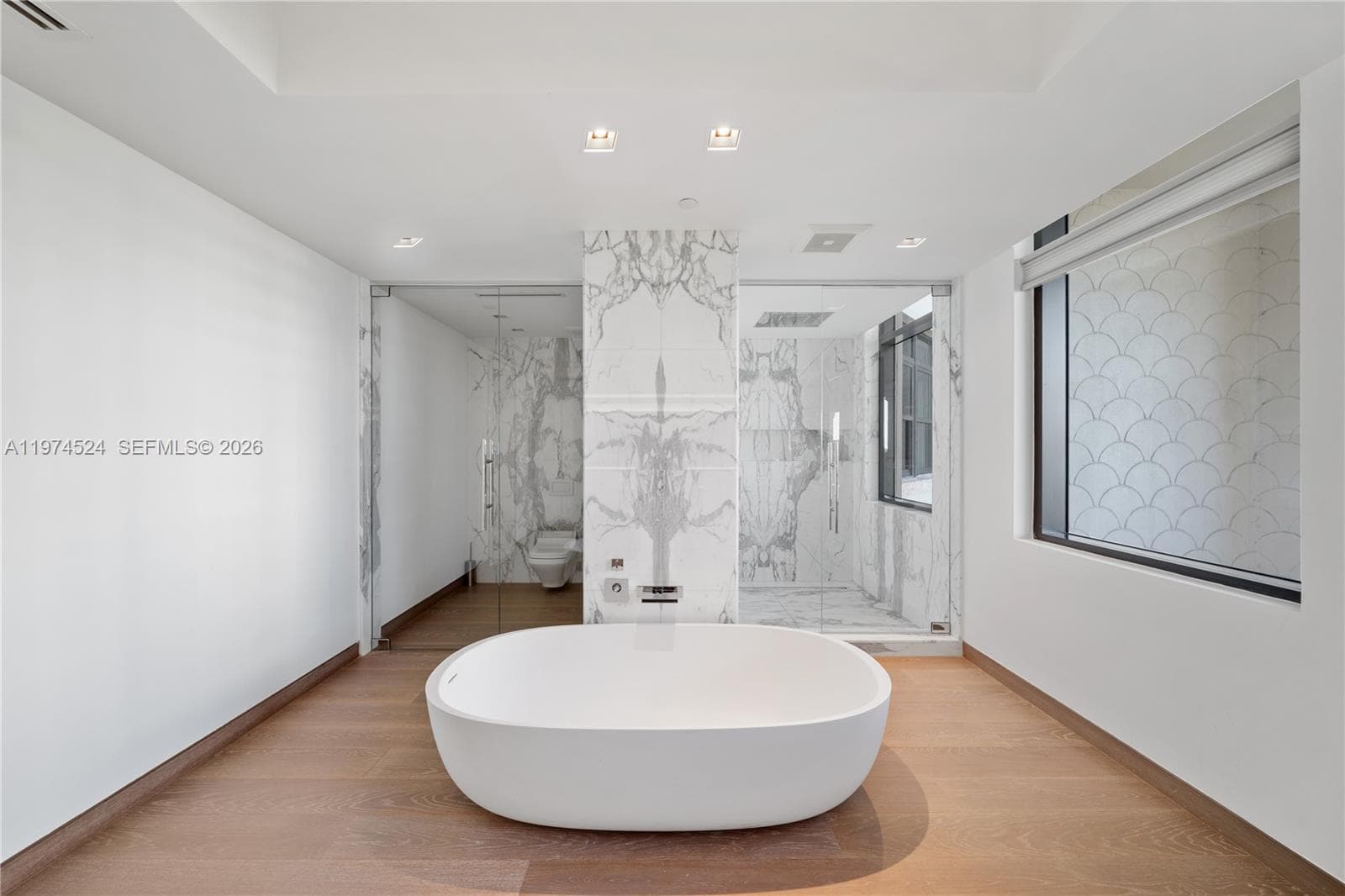7043 Fisher Island Dr # 7043, Miami Beach FL 33109 — 32